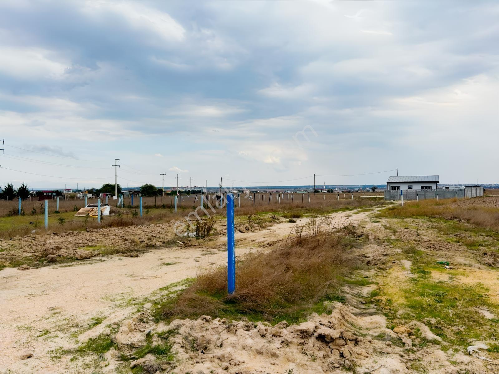 Güven'den 300m² İmarlı Tek Tapu Yola Cephe Fırsat Arsa !!!!!!!!! — fotoğraf 11