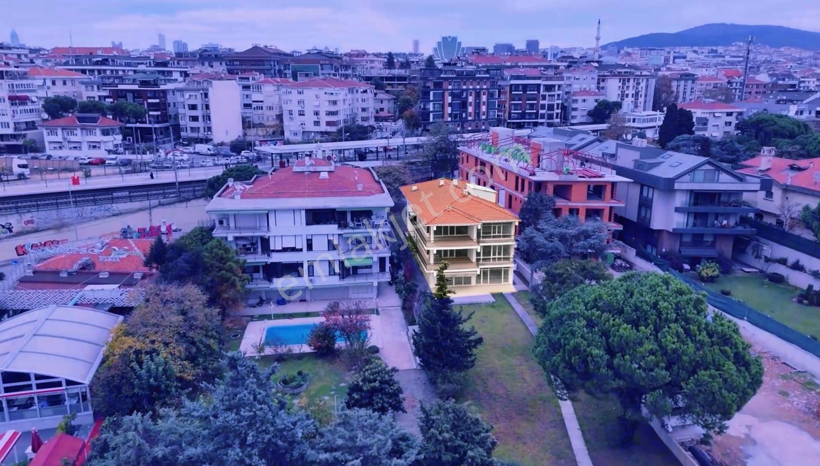Satılık Arsa Kadıköy Sahil Yalı Parseli Ticari Uygun Müstakil