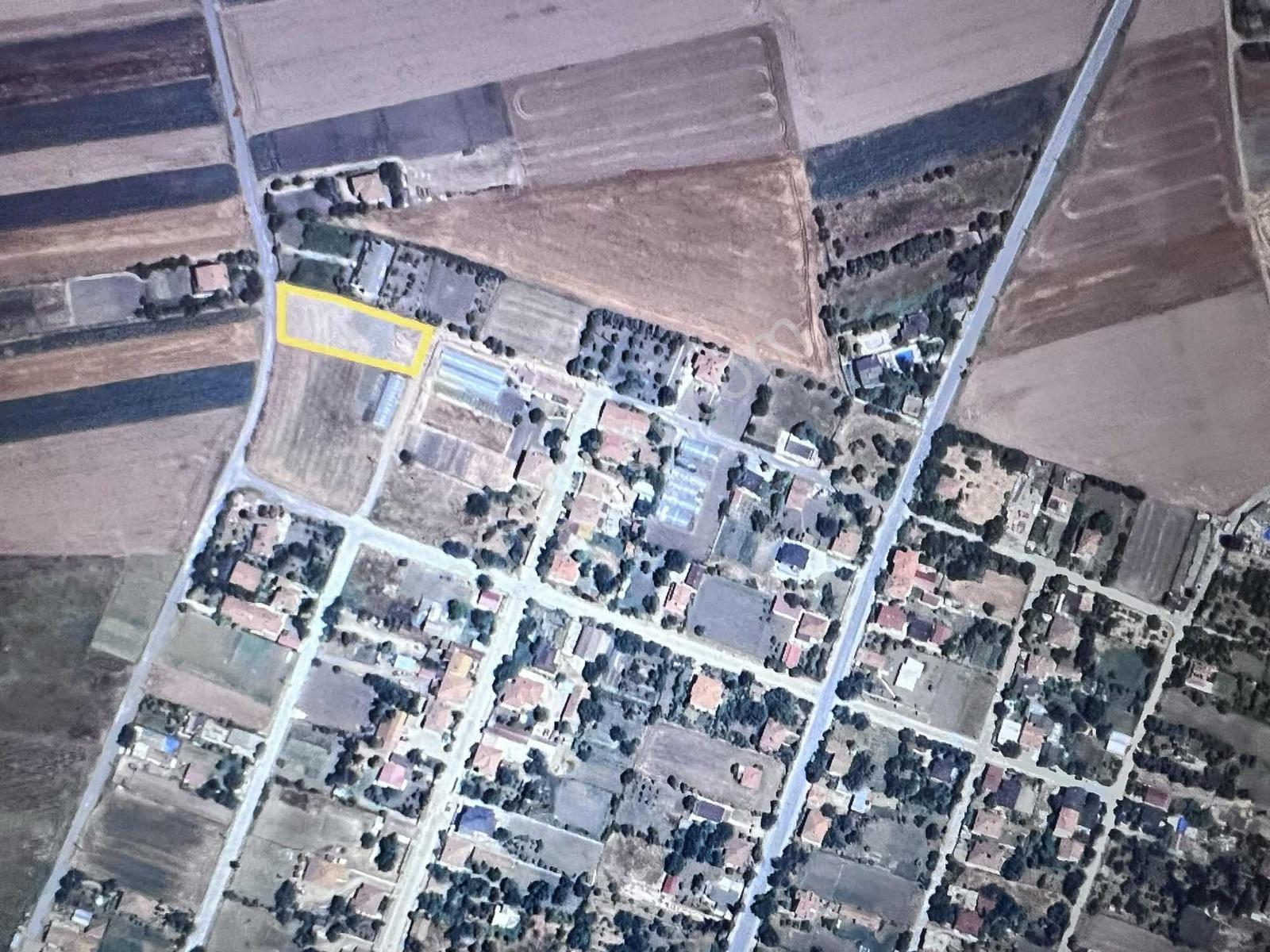 Silivri Çeltik Mahallesi'nde Satılık 1734 M² Konut İmarlı Arsa — fotoğraf 3