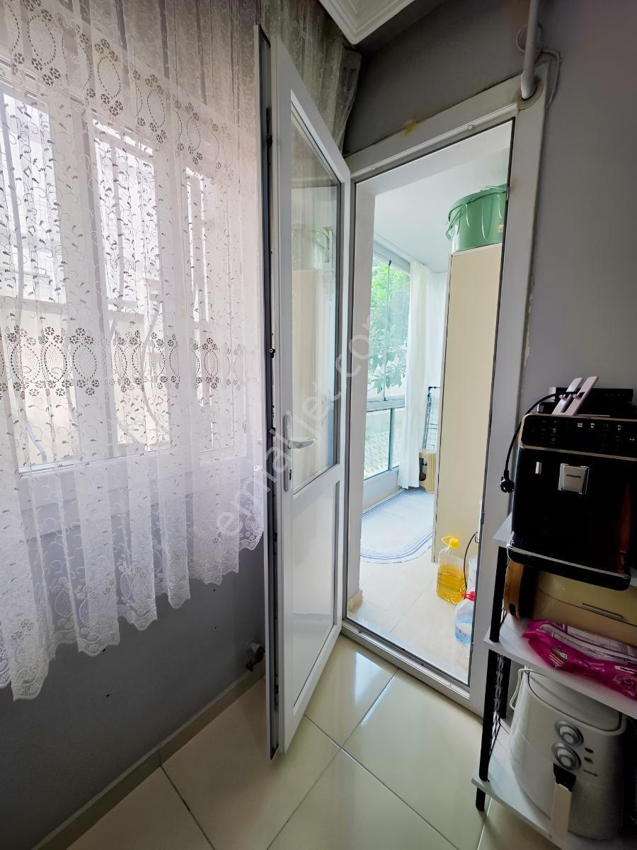 Acil Satılık ️karabağlar Günaltay'da Harika Konumda 2+1 Daire — fotoğraf 15
