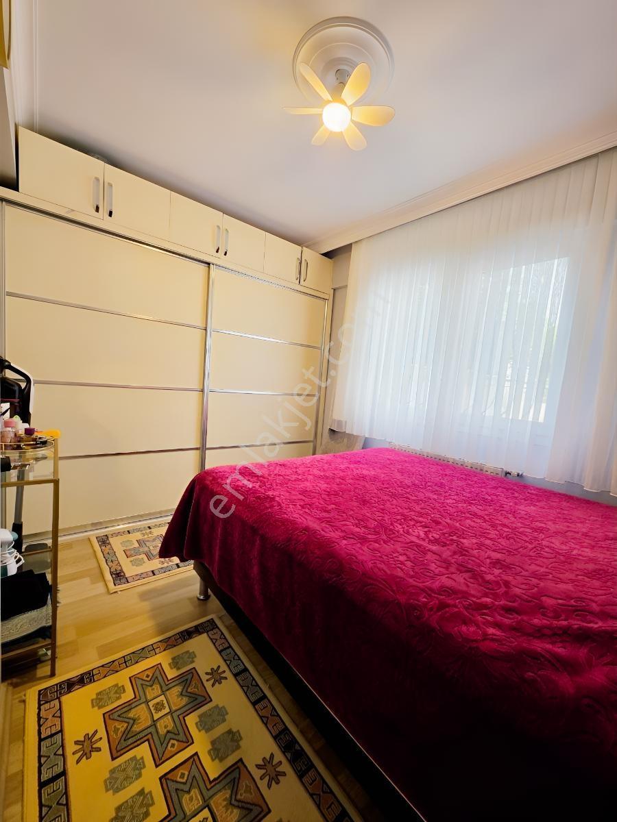 Acil Satılık ️karabağlar Günaltay'da Harika Konumda 2+1 Daire — fotoğraf 23