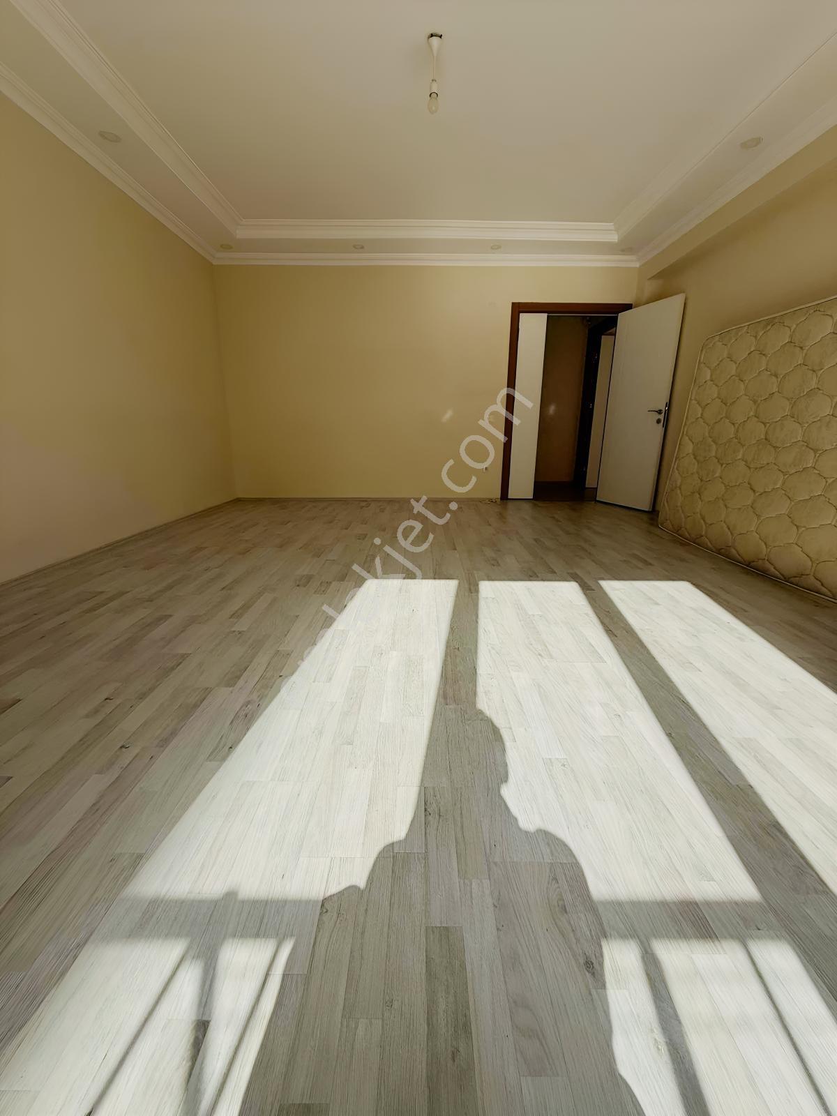 Onay 'dan Çerkezköy İstasyon Tepe Yolunda Ultra Büyük 2+1 Daire — fotoğraf 3