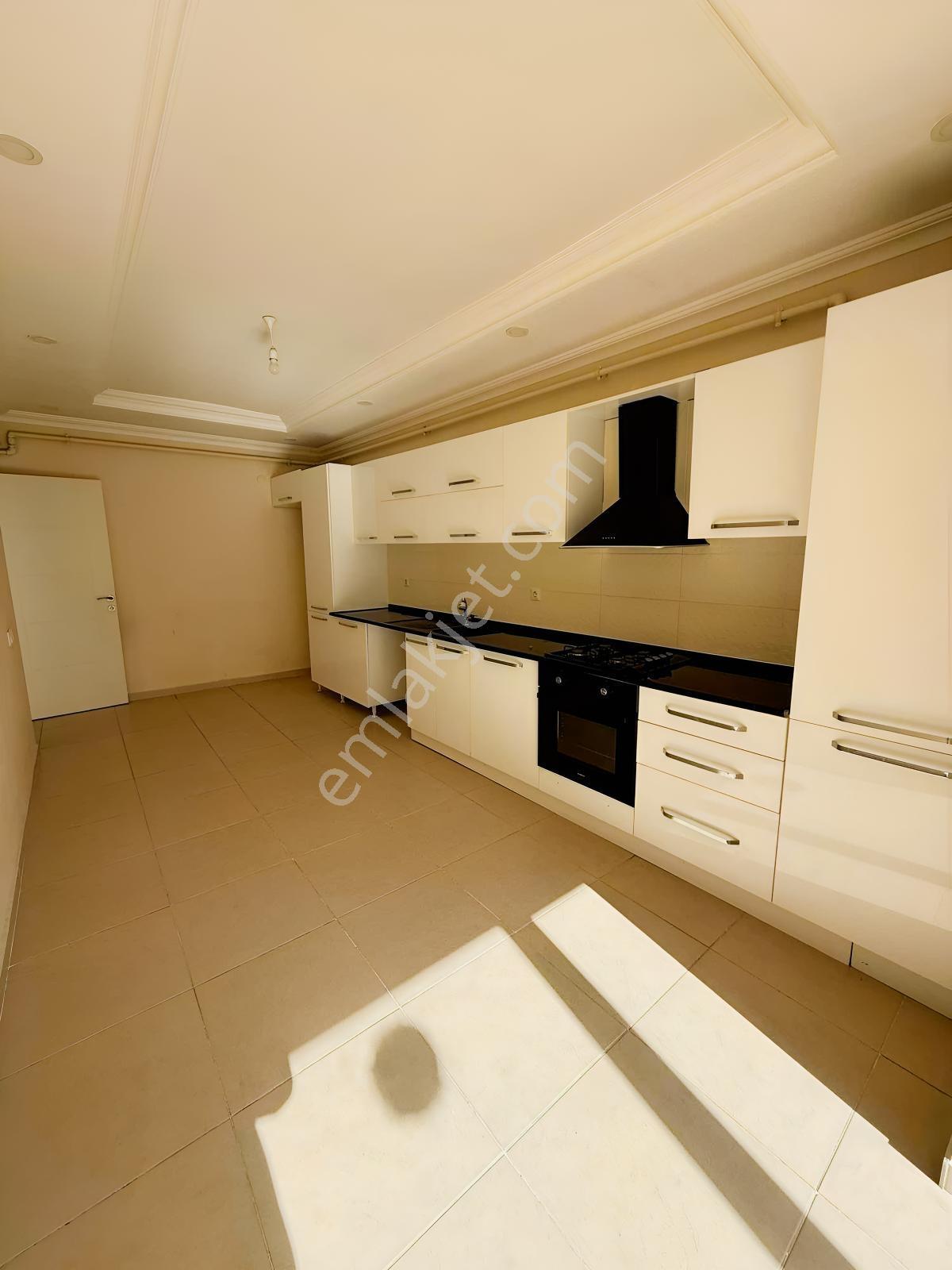 Onay 'dan Çerkezköy İstasyon Tepe Yolunda Ultra Büyük 2+1 Daire — fotoğraf 10