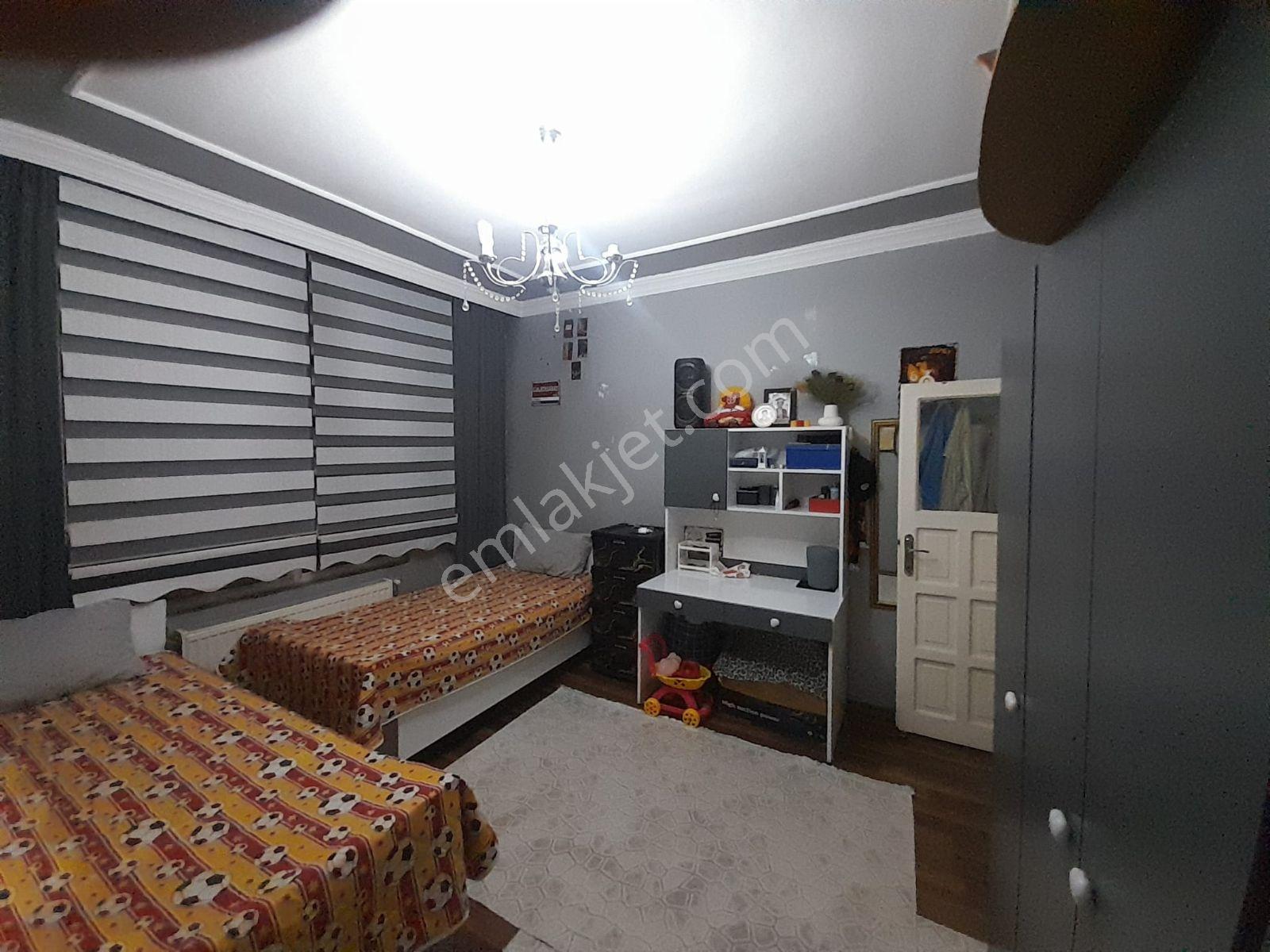 Güzel Emlak Tan Ful Bakımlı — fotoğraf 16