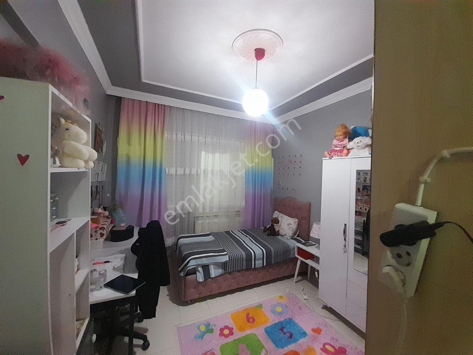 Güzel Emlak Tan Ful Bakımlı — fotoğraf 22