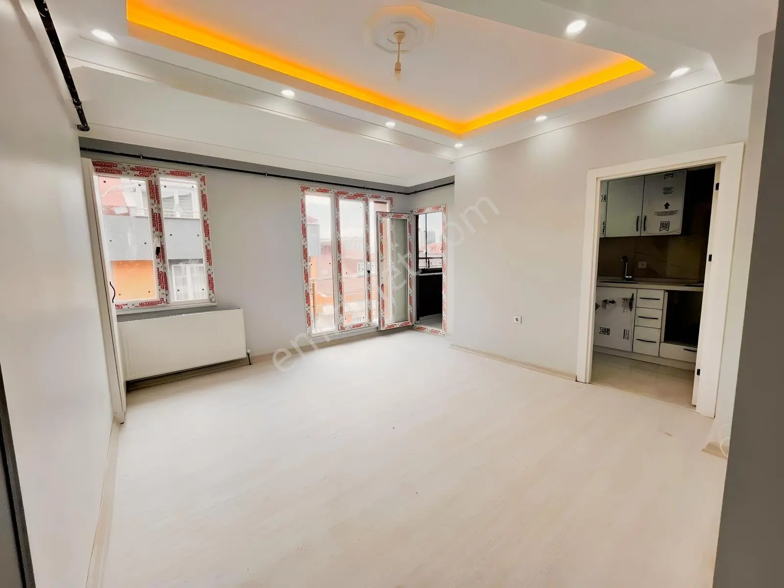 Kanarya'da 3+2 160m2 Tapu Masrafsız Kombi+ankastre Sıfır Dublex — fotoğraf 2