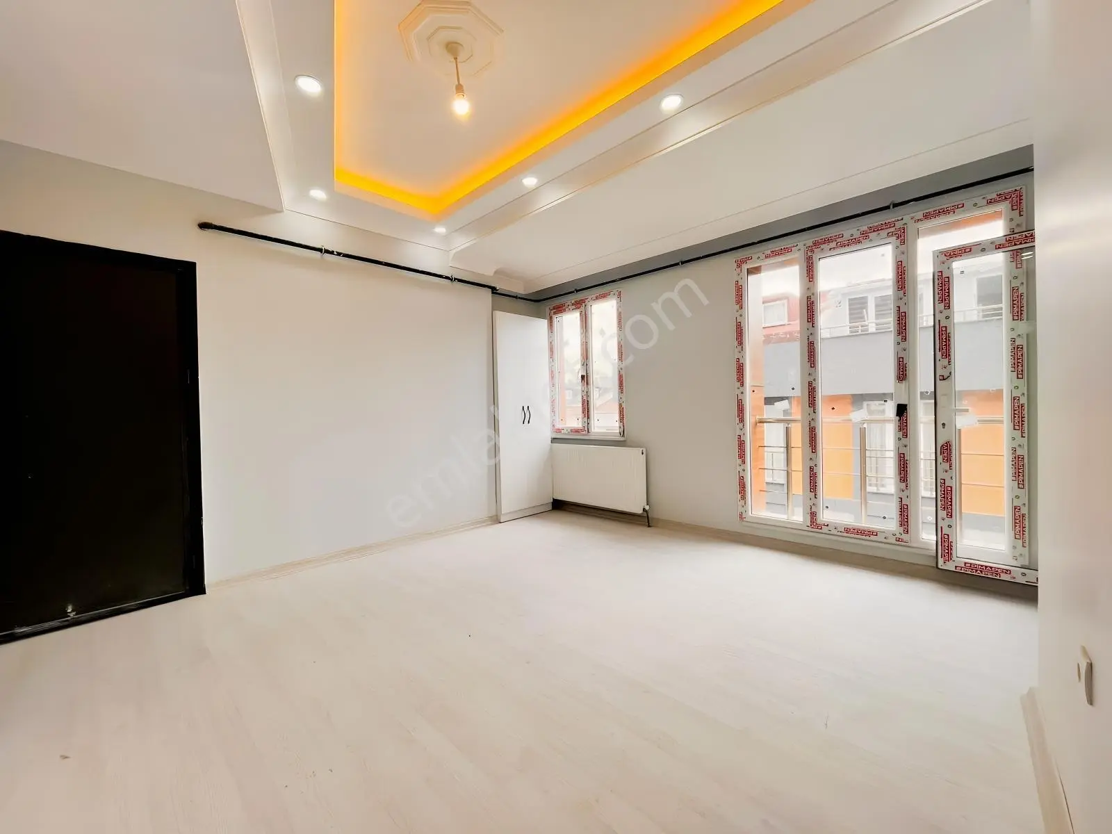 Kanarya'da 3+2 160m2 Tapu Masrafsız Kombi+ankastre Sıfır Dublex — fotoğraf 4