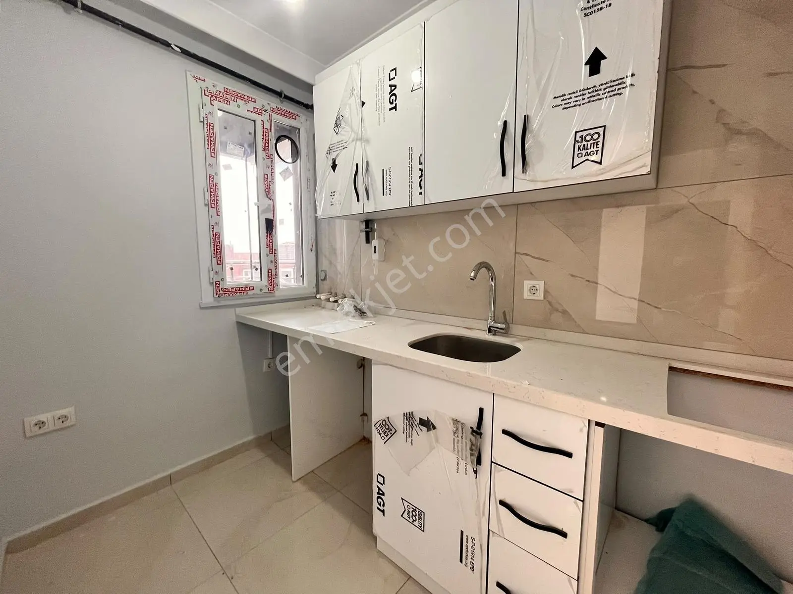 Kanarya'da 3+2 160m2 Tapu Masrafsız Kombi+ankastre Sıfır Dublex — fotoğraf 7