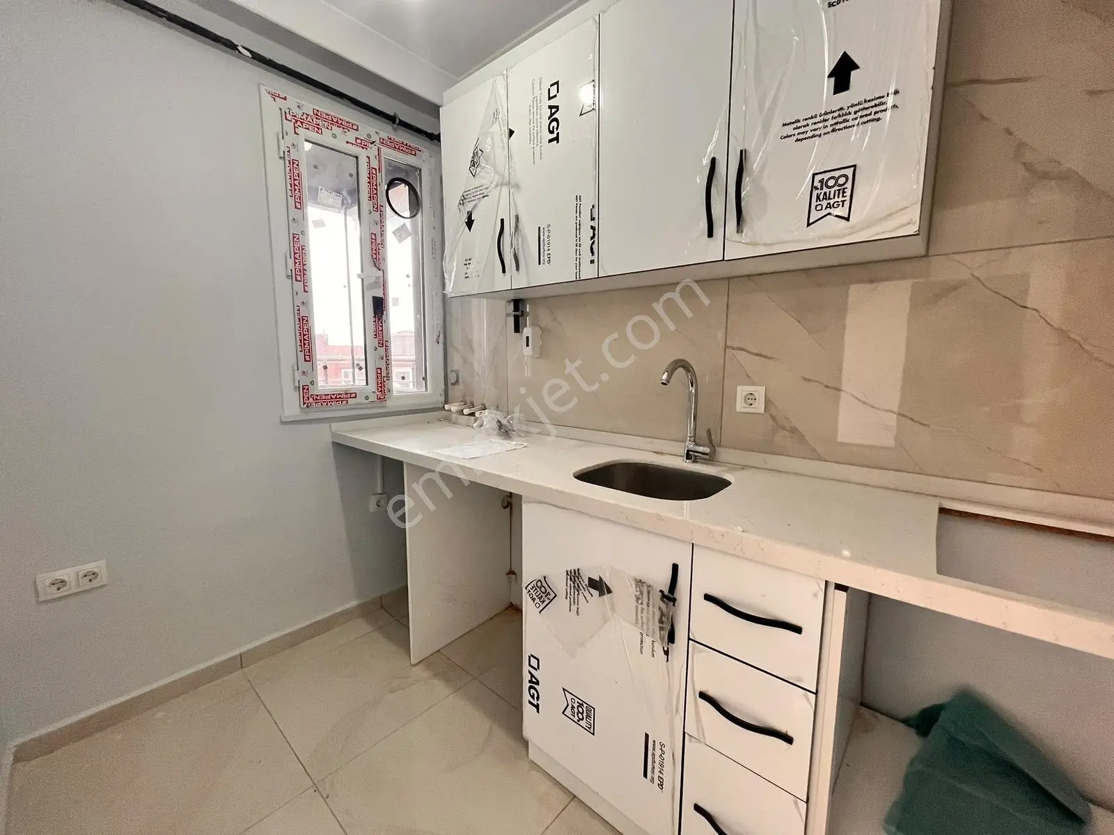 Kanarya'da 3+2 160m2 Tapu Masrafsız Kombi+ankastre Sıfır Dublex — fotoğraf 8
