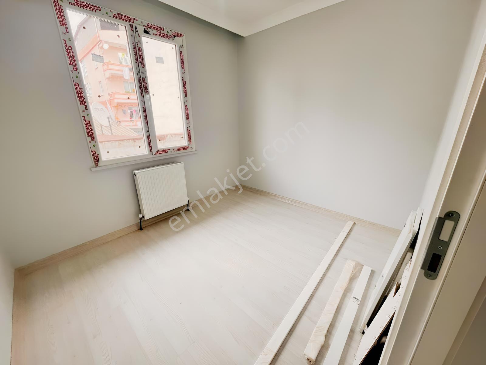 Kanarya'da 3+2 160m2 Tapu Masrafsız Kombi+ankastre Sıfır Dublex — fotoğraf 11