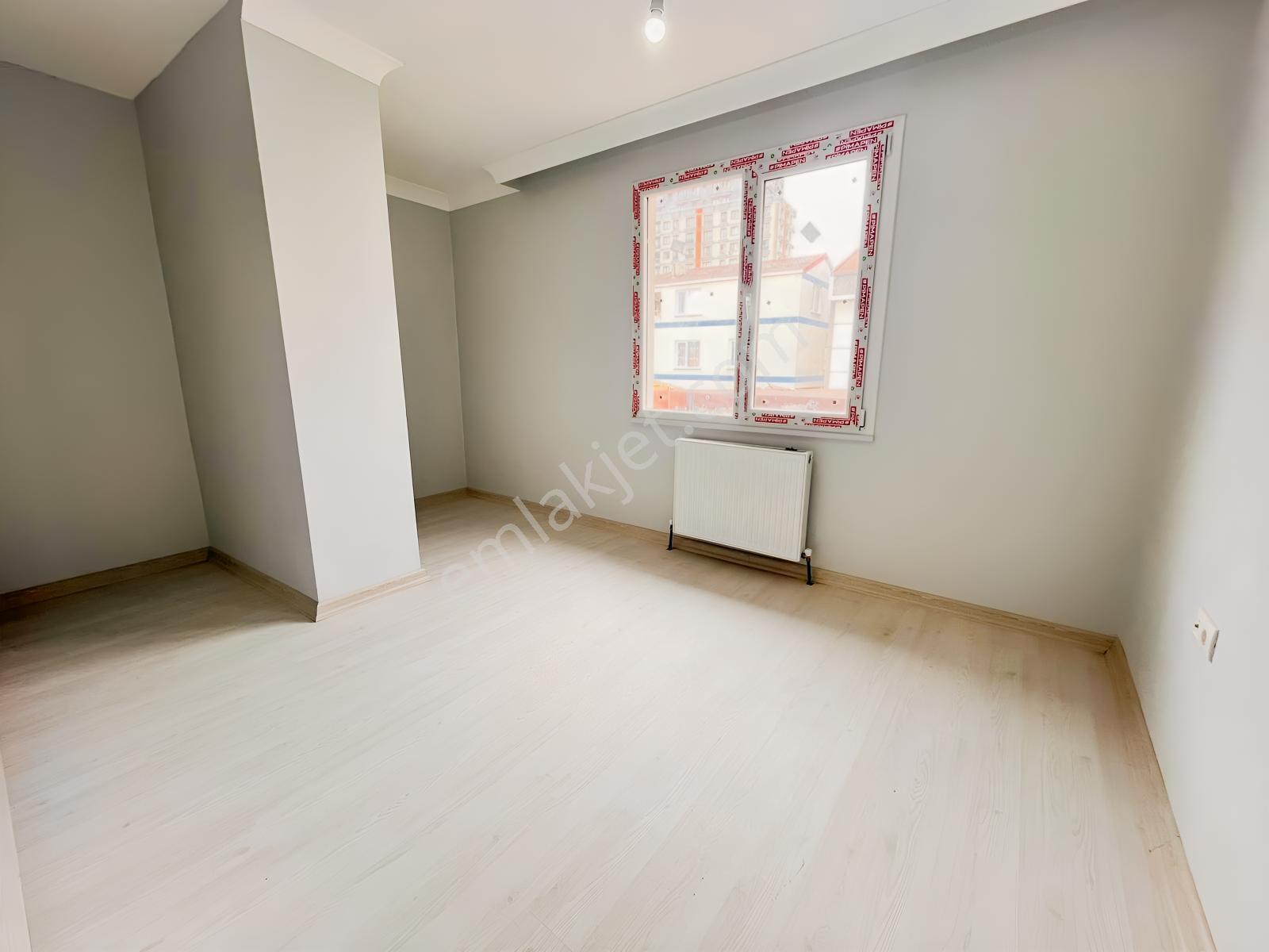 Kanarya'da 3+2 160m2 Tapu Masrafsız Kombi+ankastre Sıfır Dublex — fotoğraf 13