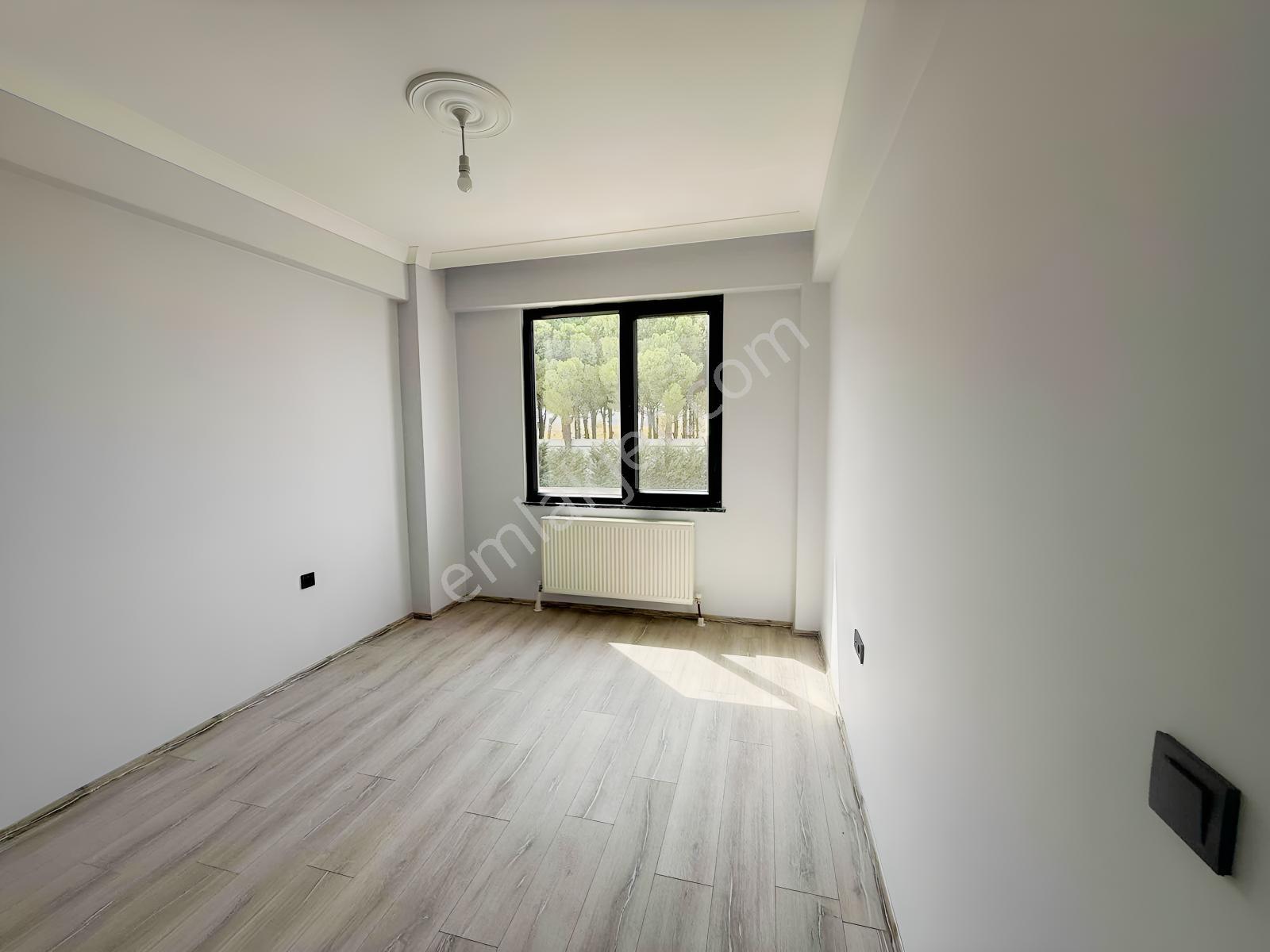 Gömeç Merkezde Mithatpaşa Mah Satılık Sıfır 2+1 Daire! — fotoğraf 5