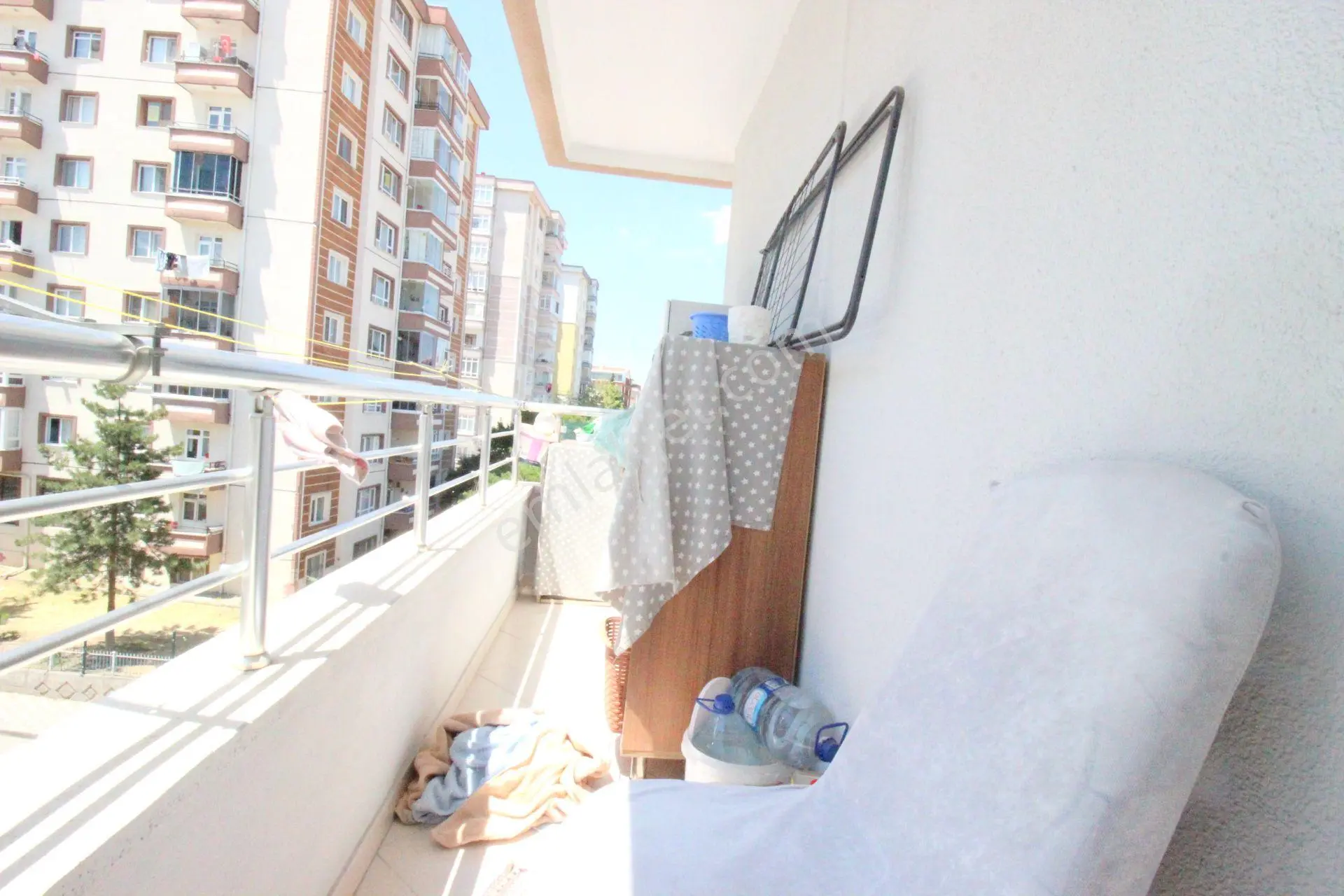 Hemdem Gayrimenkul'den Topçu'da 14.cadde Yanı Asansörlü Ön Cephe 5+2 Satılık Daire — fotoğraf 4