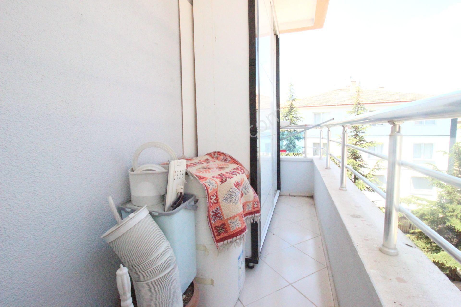 Hemdem Gayrimenkul'den Topçu'da 14.cadde Yanı Asansörlü Ön Cephe 5+2 Satılık Daire — fotoğraf 10