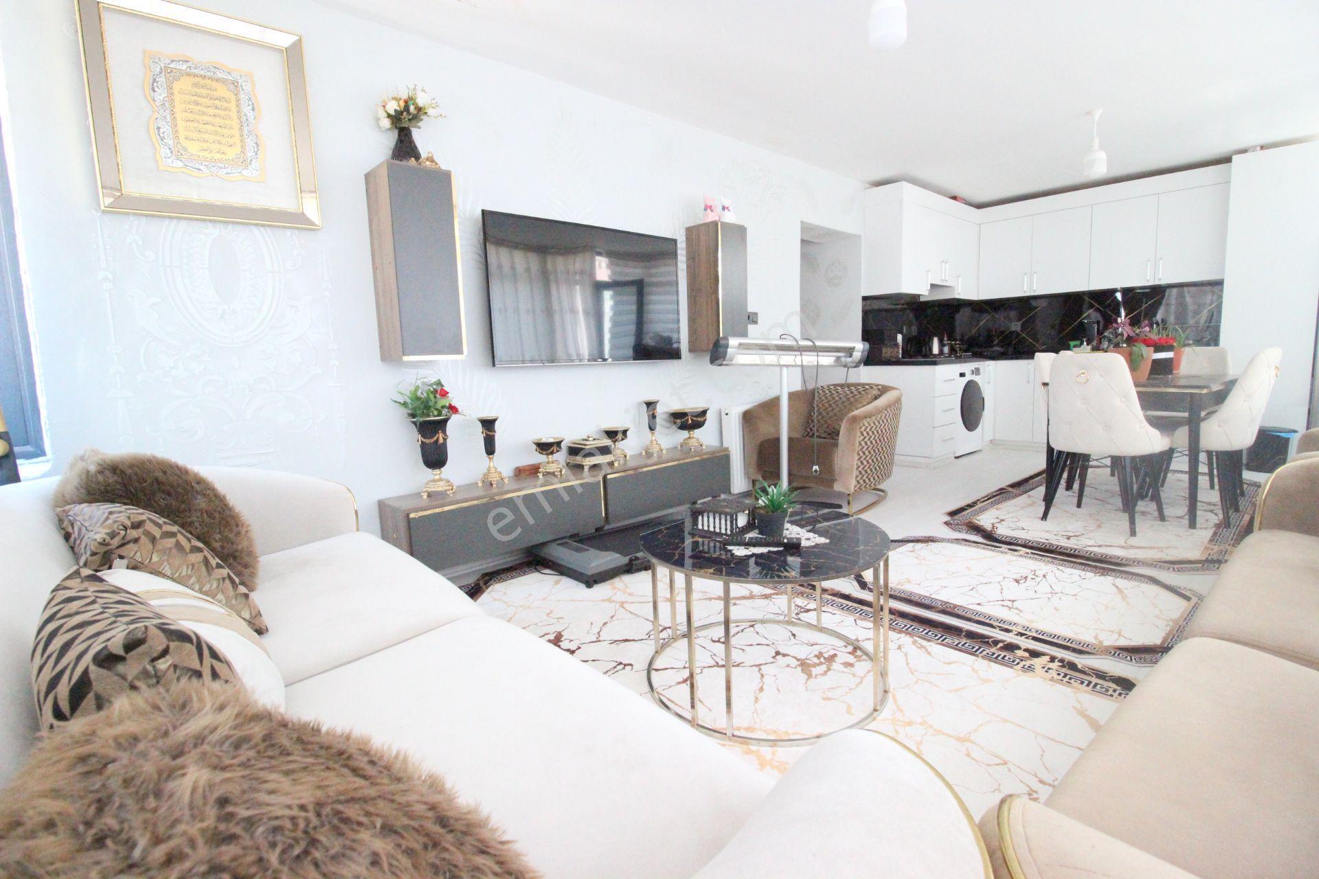 Hemdem Gayrimenkul'den Topçu'da 14.cadde Yanı Asansörlü Ön Cephe 5+2 Satılık Daire — fotoğraf 26