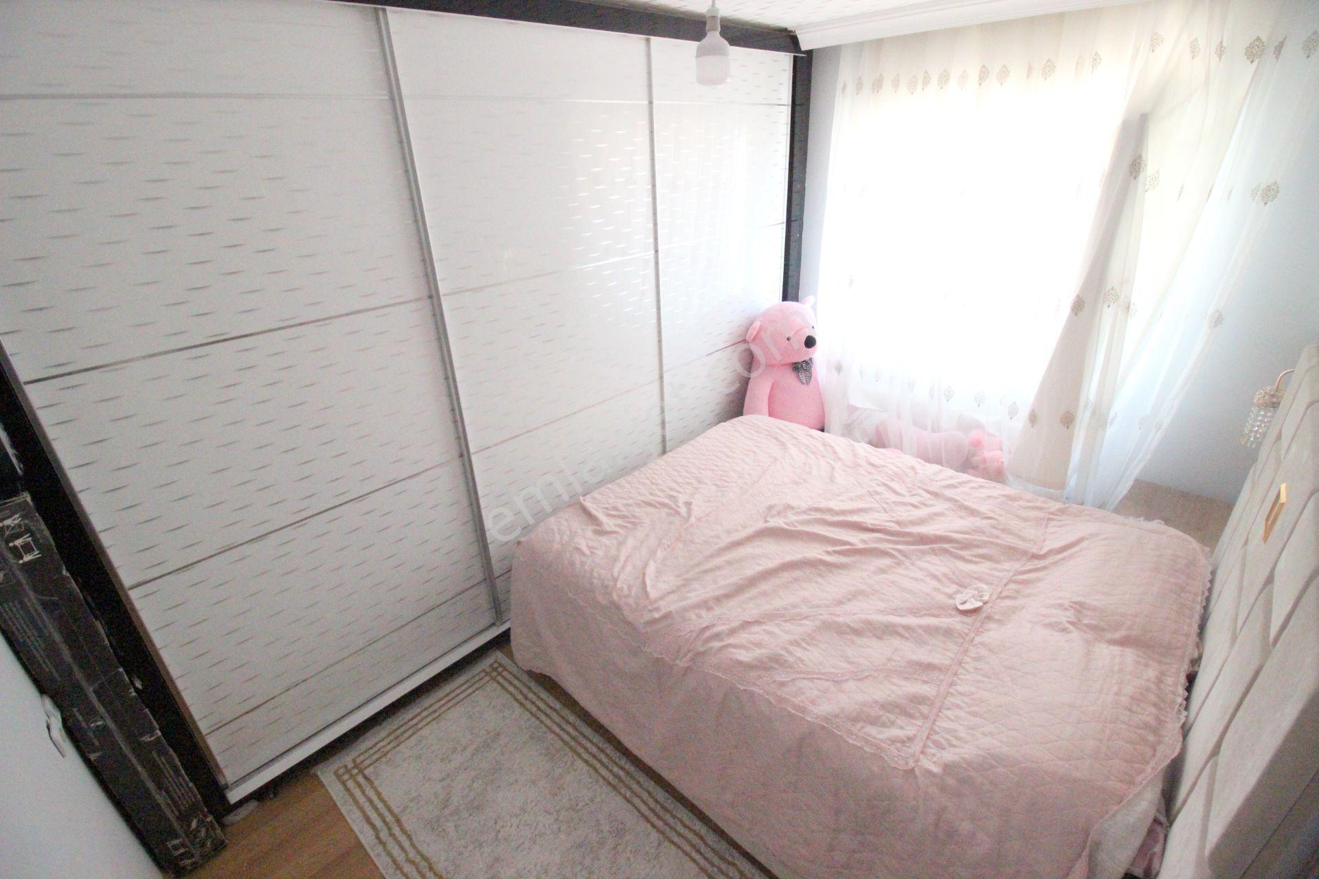 Hemdem Gayrimenkul'den Topçu'da 14.cadde Yanı Asansörlü Ön Cephe 5+2 Satılık Daire — fotoğraf 29