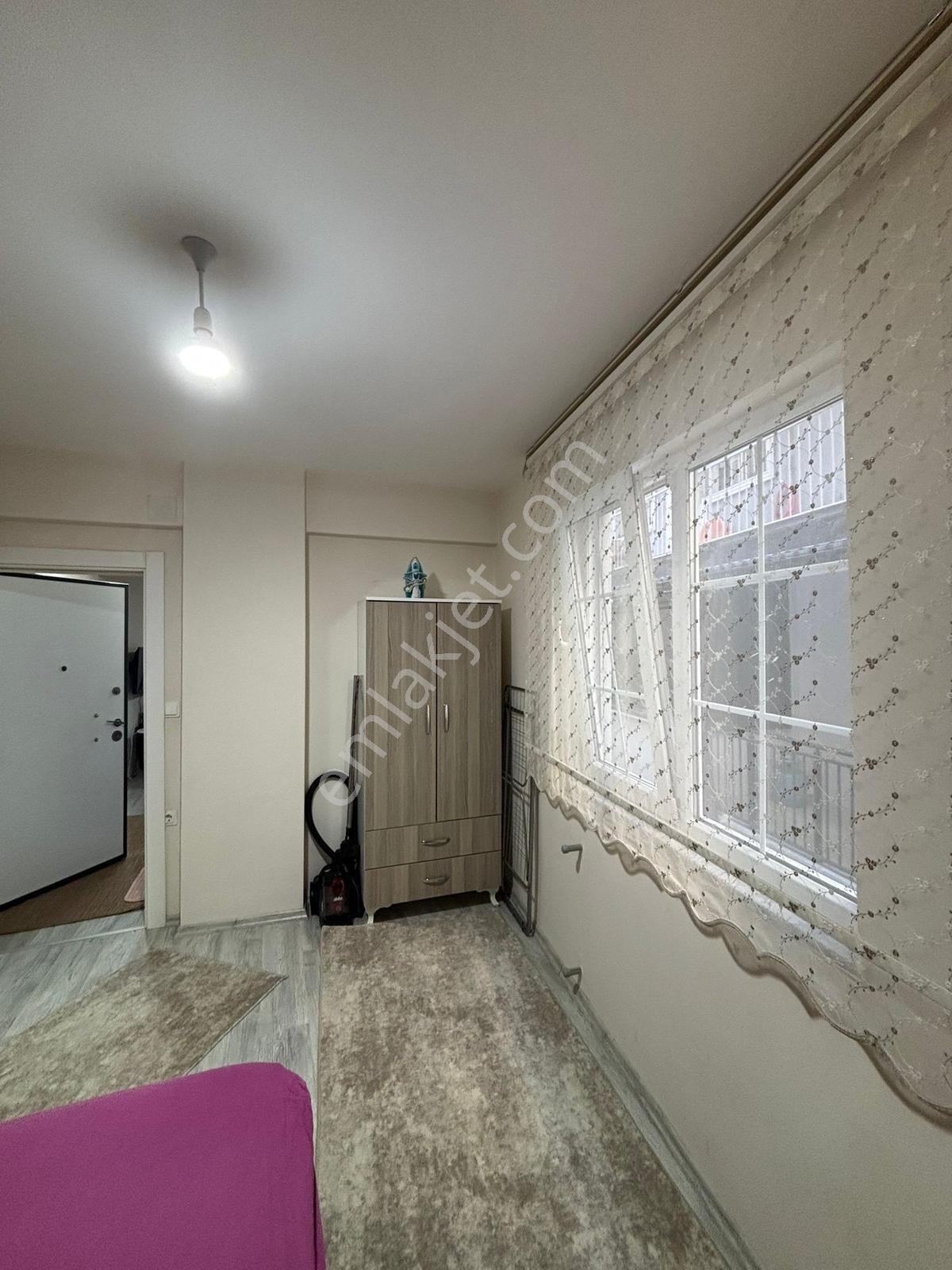 Ortaca Merkezde 1+1 Eşyalı Satılık Daire — fotoğraf 3