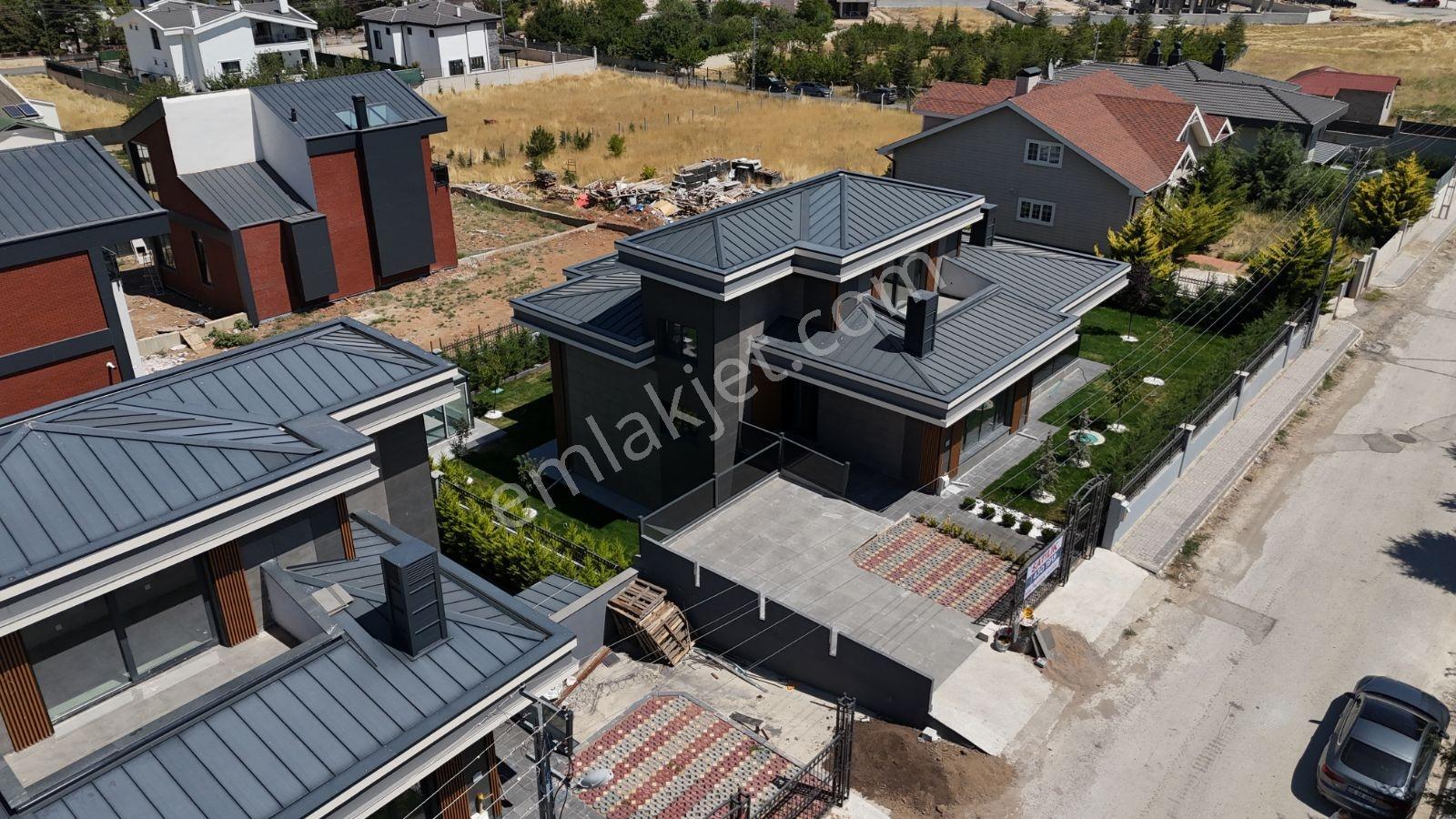 Gölbaşı Karşıyaka'da İleri Natamam Satılık Villa 400 M² — fotoğraf 10