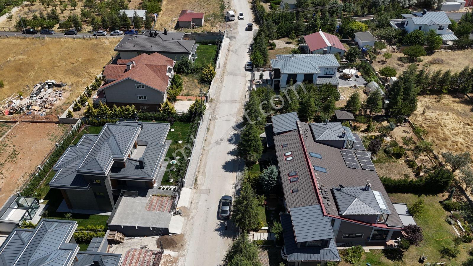 Gölbaşı Karşıyaka'da İleri Natamam Satılık Villa 400 M² — fotoğraf 17