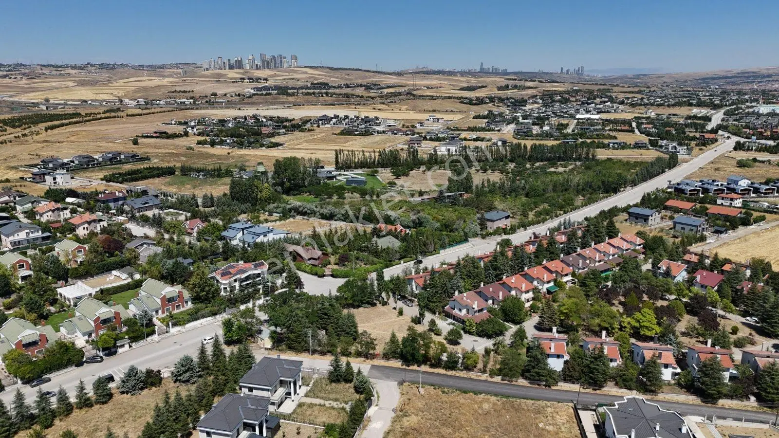 Gölbaşı Karşıyaka'da İleri Natamam Satılık Villa 400 M² — fotoğraf 25