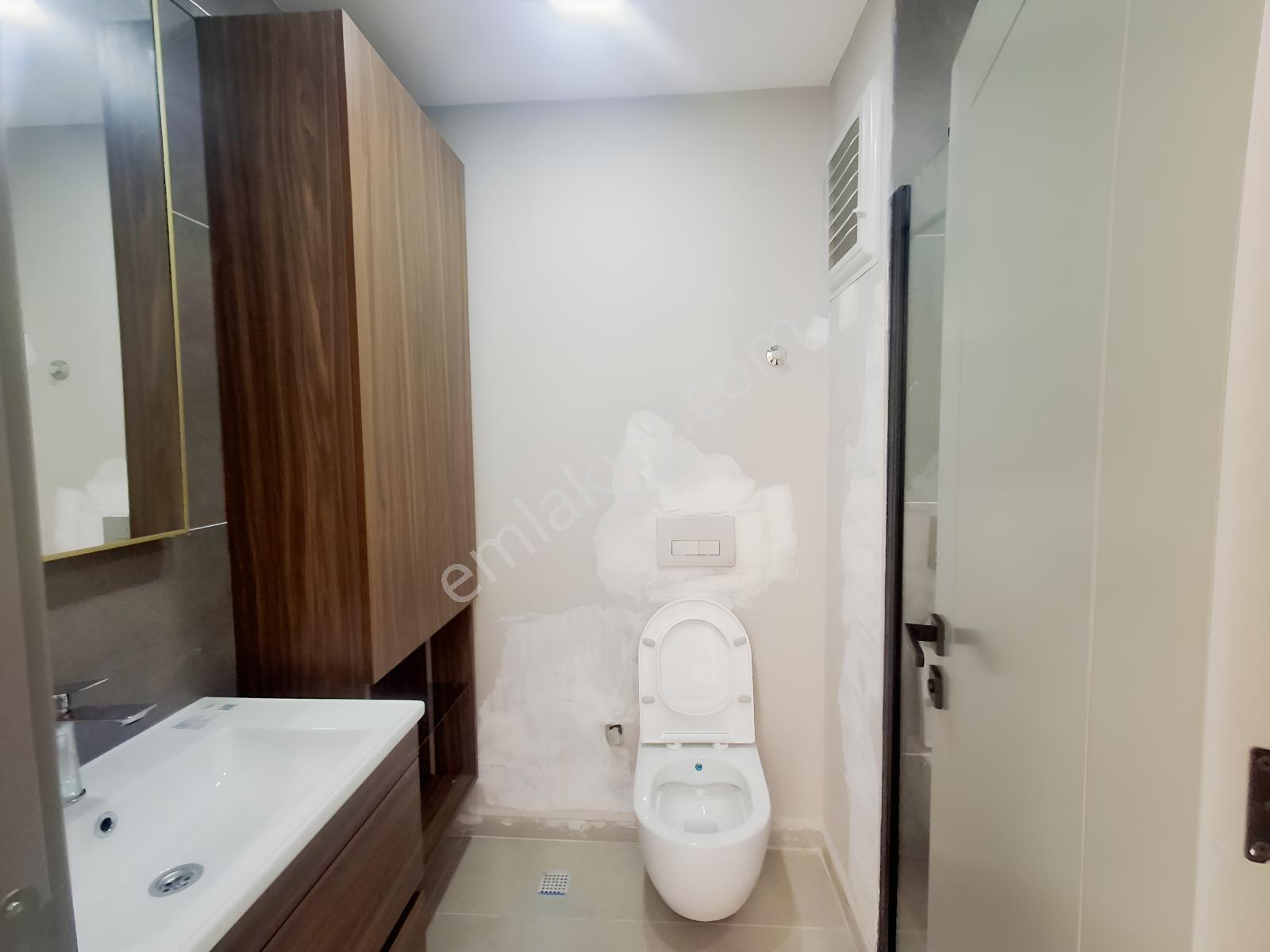 Kaçırılmayacak Fırsat 1+1 Havuzlu Konforlu Sitede Satılık Daire — fotoğraf 6