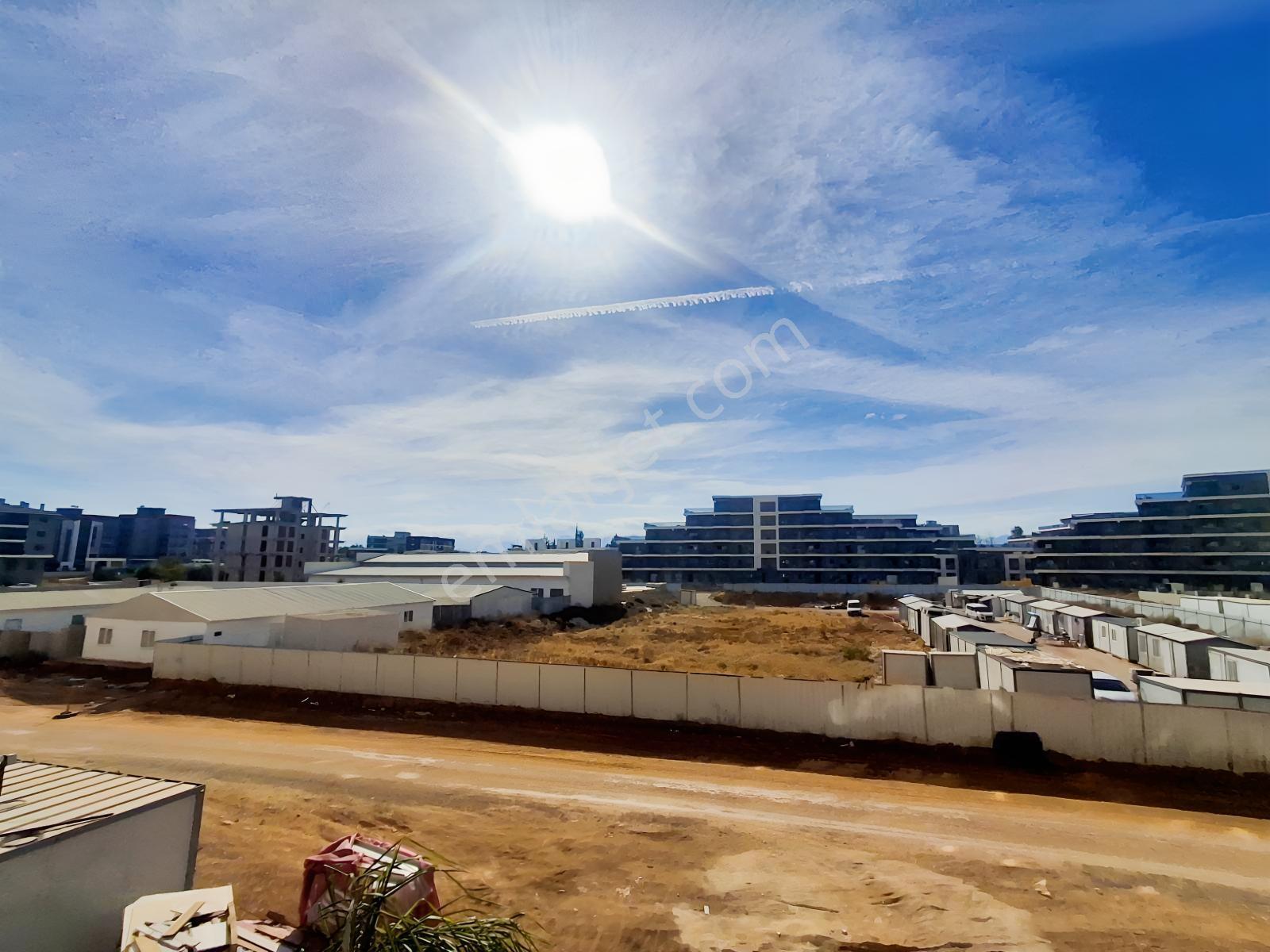 Kaçırılmayacak Fırsat 1+1 Havuzlu Konforlu Sitede Satılık Daire — fotoğraf 12