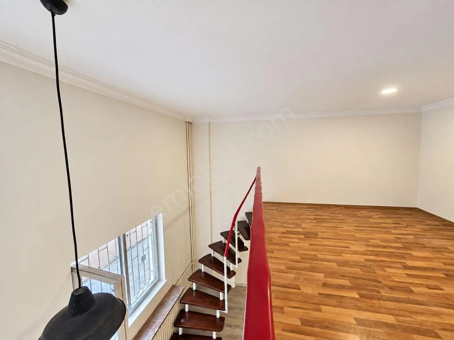 Başçavuş Sokakta Giriş Katta 1+1 Komple Yenilenmiş Satılık Daire — fotoğraf 40