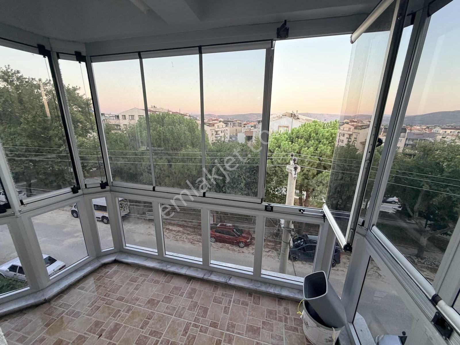 Merkez Gayrimenkulden Tuna Caddesinde 3+1 ( Sınırsız Kredi ) — fotoğraf 3