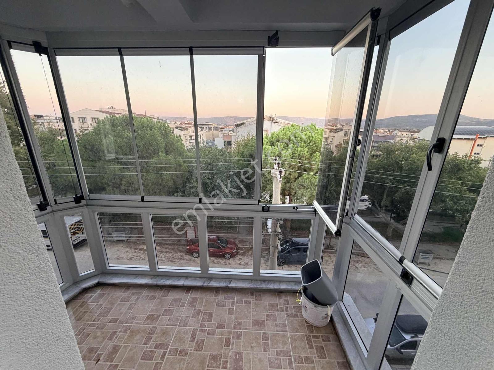 Merkez Gayrimenkulden Tuna Caddesinde 3+1 ( Sınırsız Kredi ) — fotoğraf 4