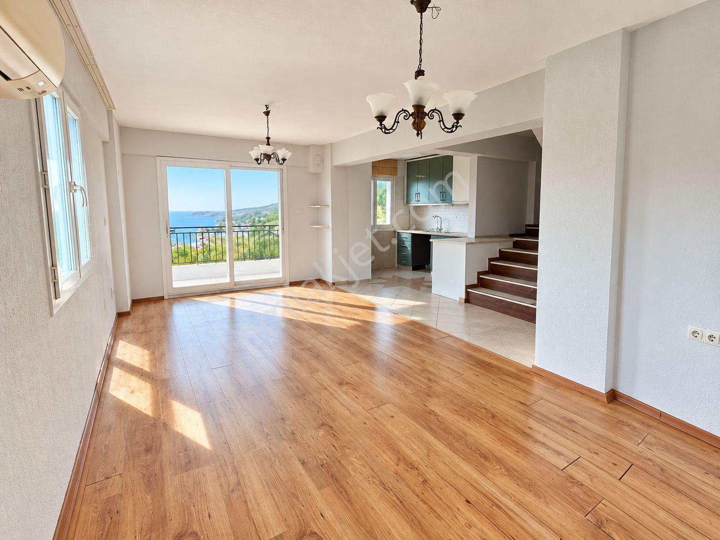 Karaburunda Denize 600 M | 466 M² Bahçeli | Manzaralı 6+1 Villa — fotoğraf 10