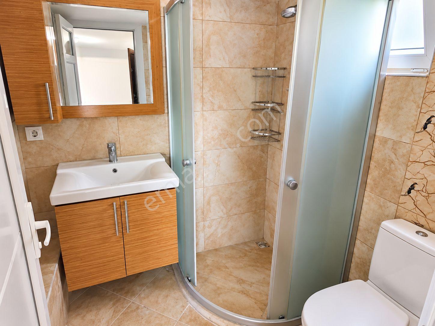 Karaburunda Denize 600 M | 466 M² Bahçeli | Manzaralı 6+1 Villa — fotoğraf 13