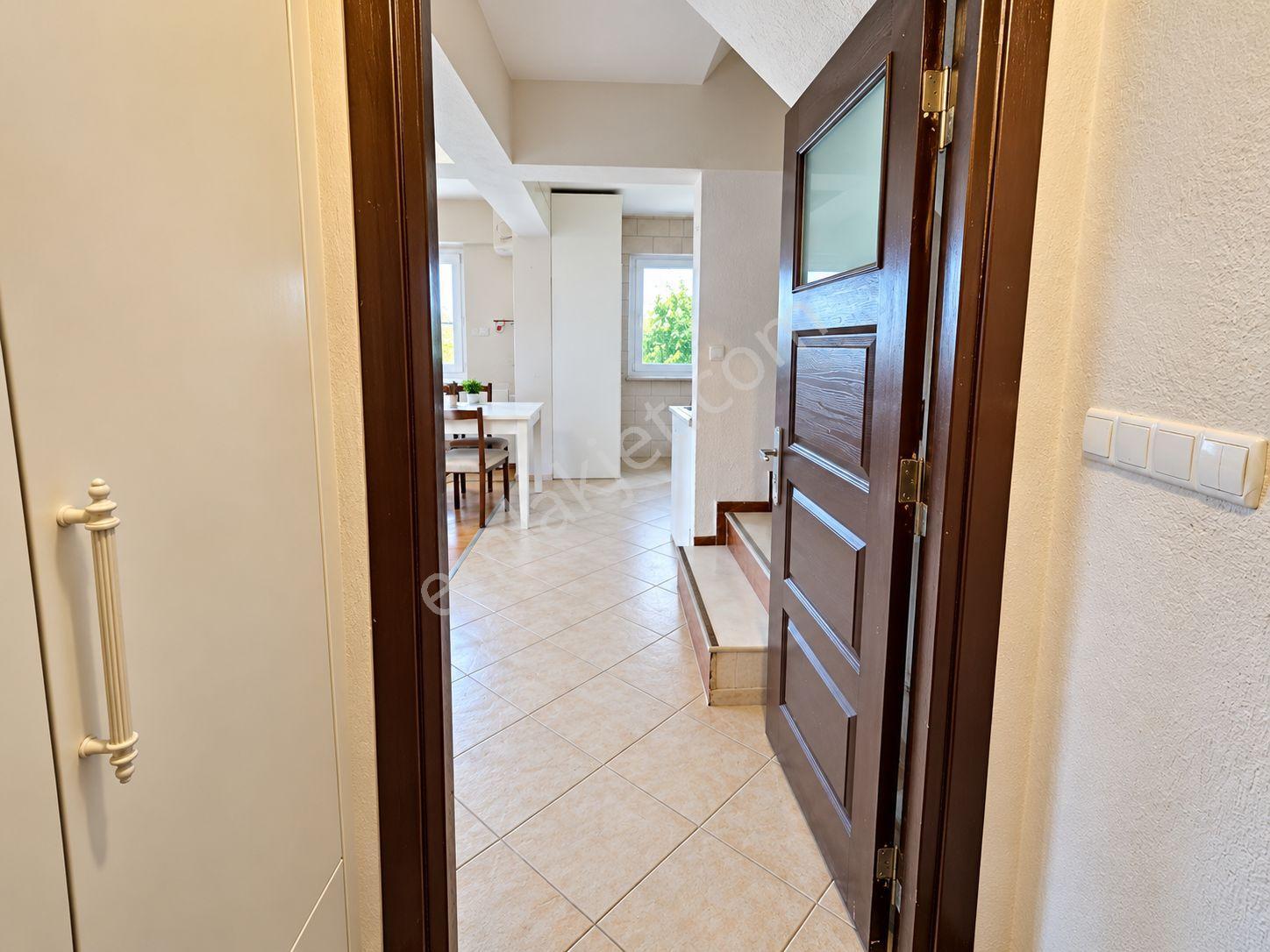 Karaburunda Denize 600 M | 466 M² Bahçeli | Manzaralı 6+1 Villa — fotoğraf 17