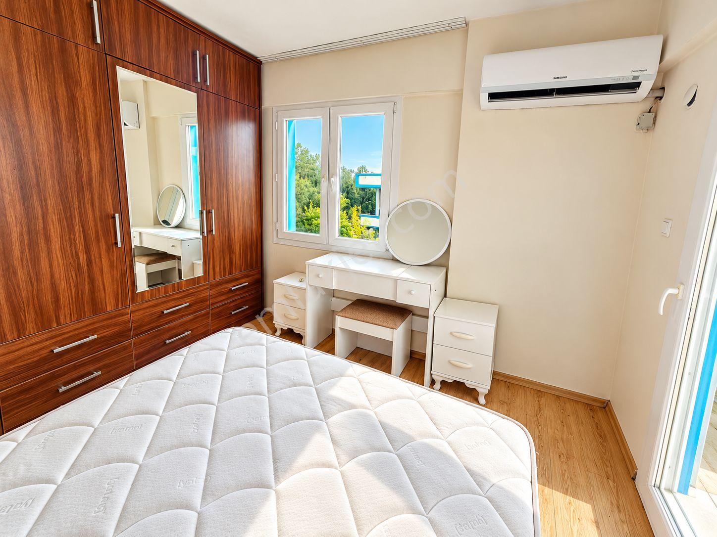 Karaburunda Denize 600 M | 466 M² Bahçeli | Manzaralı 6+1 Villa — fotoğraf 20