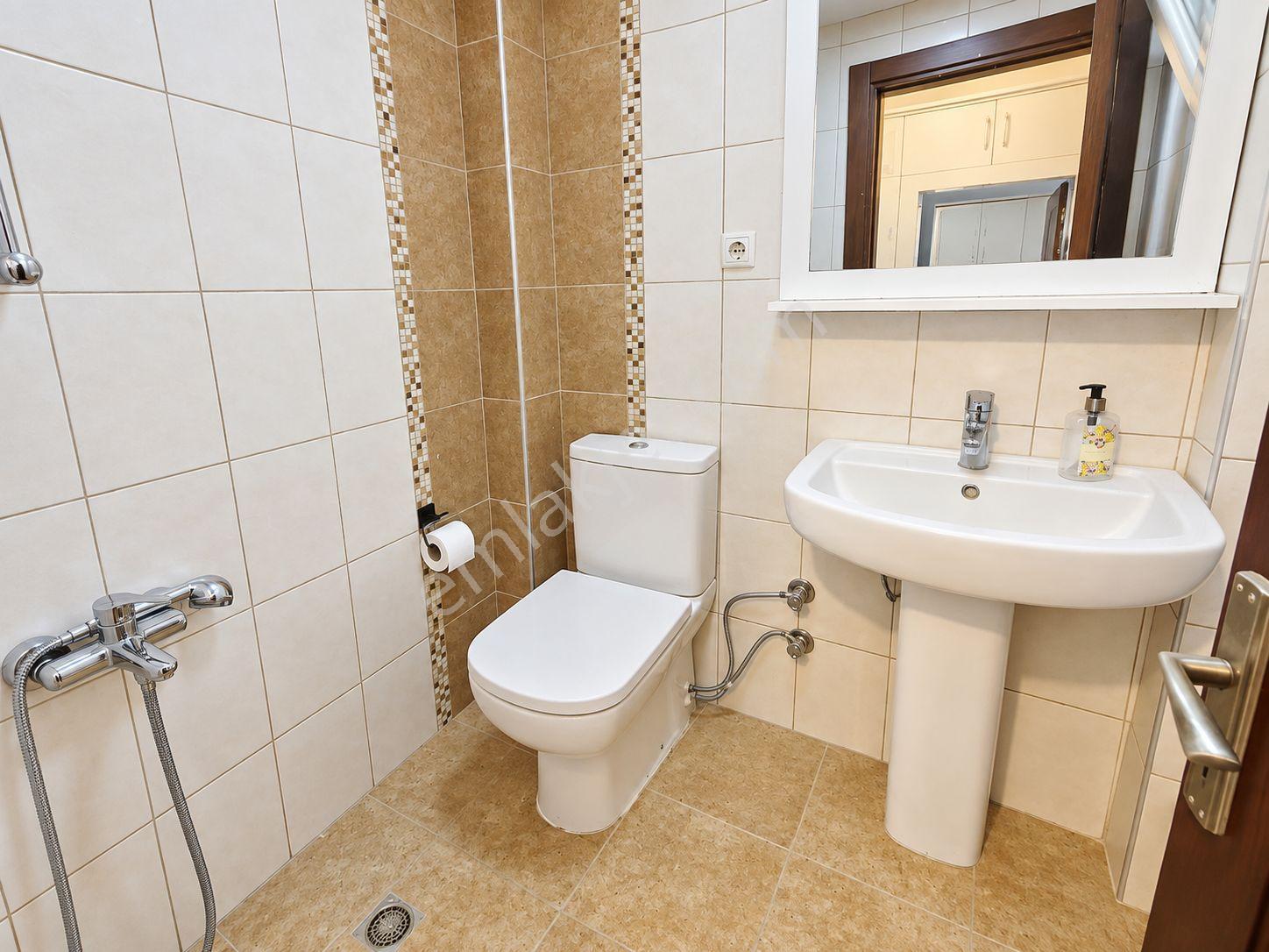 Karaburunda Denize 600 M | 466 M² Bahçeli | Manzaralı 6+1 Villa — fotoğraf 25