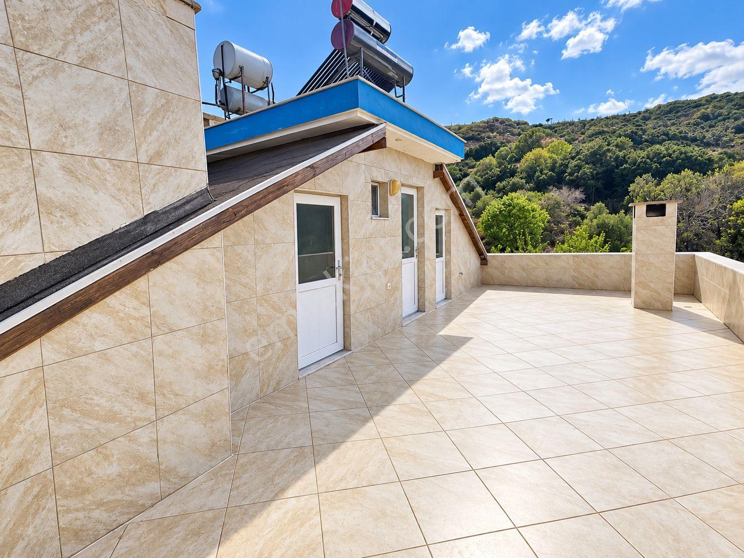 Karaburunda Denize 600 M | 466 M² Bahçeli | Manzaralı 6+1 Villa — fotoğraf 32