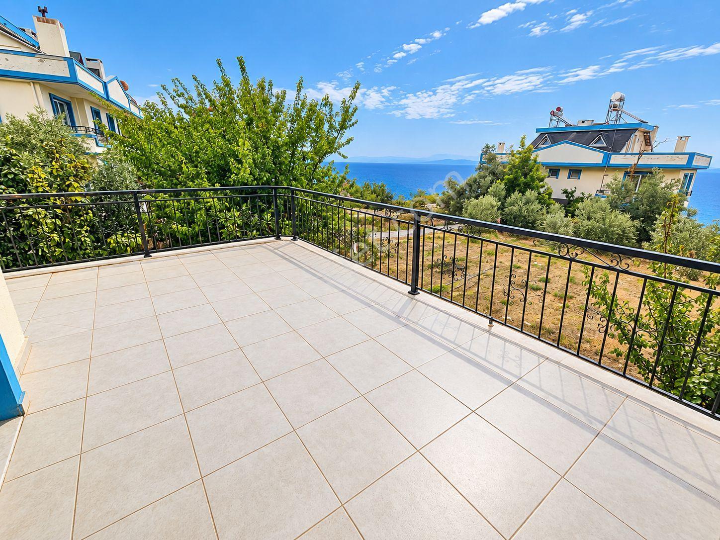 Karaburunda Denize 600 M | 466 M² Bahçeli | Manzaralı 6+1 Villa — fotoğraf 35