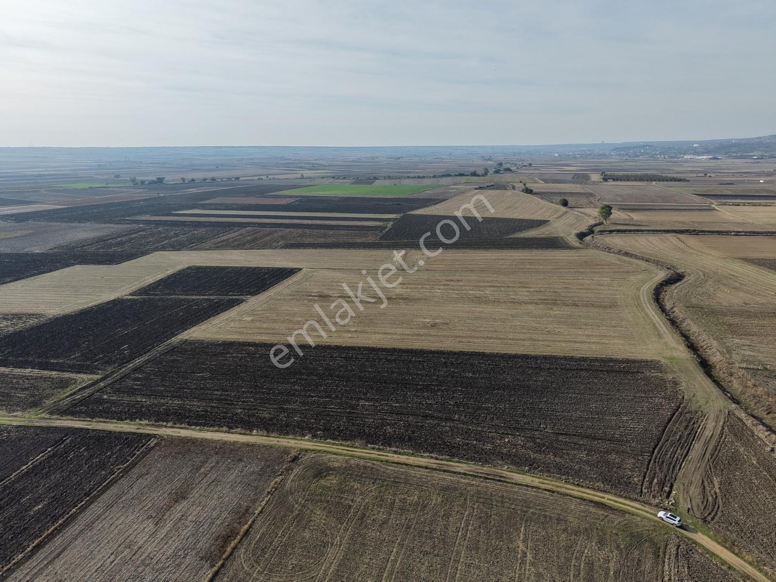 Okçular Köyünde Anayola Yakın 13.400 M2 Tek Tapu Satılık Tarla — fotoğraf 24