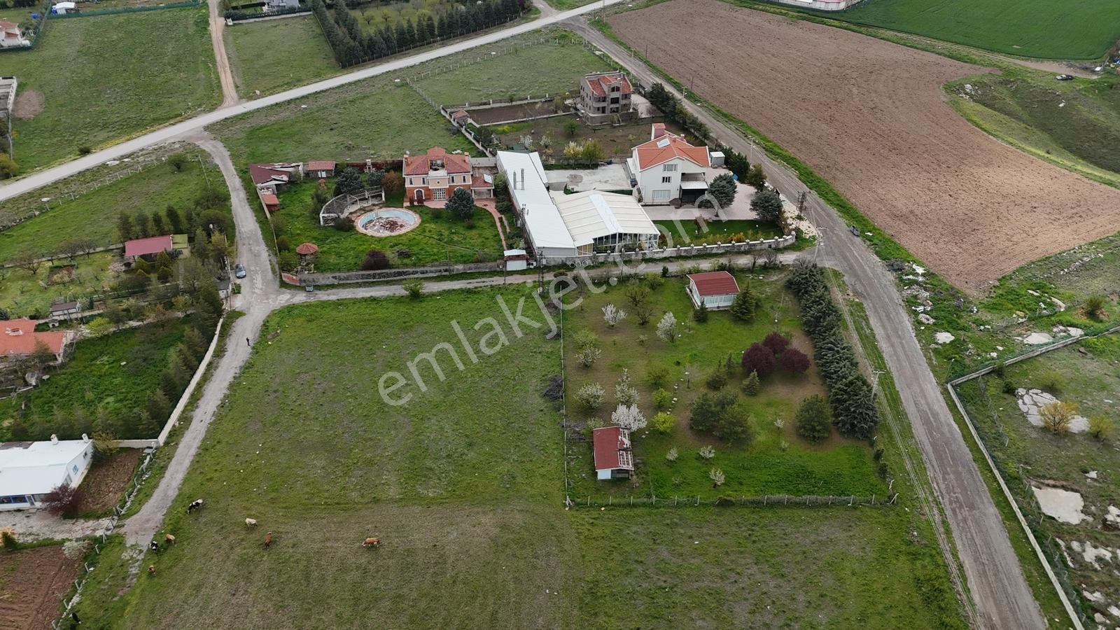 Gölbaşı Bahçelievler'de 3.000 M2 Köşe Parsel Satılık Arsa — fotoğraf 6