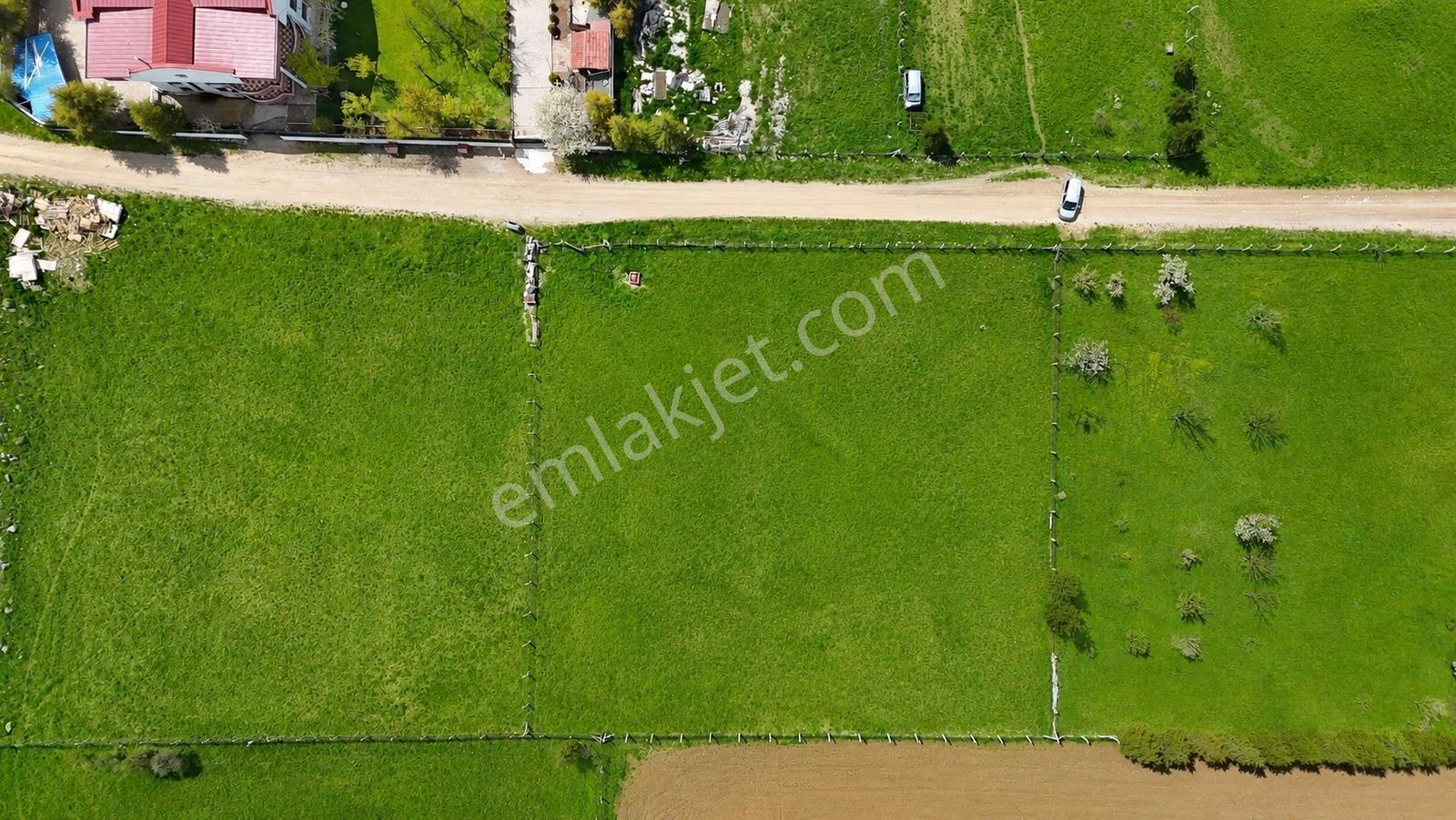 Gölbaşı Bahçelievler'de 3000 M2 İmarlı Satılık Arsa — fotoğraf 9