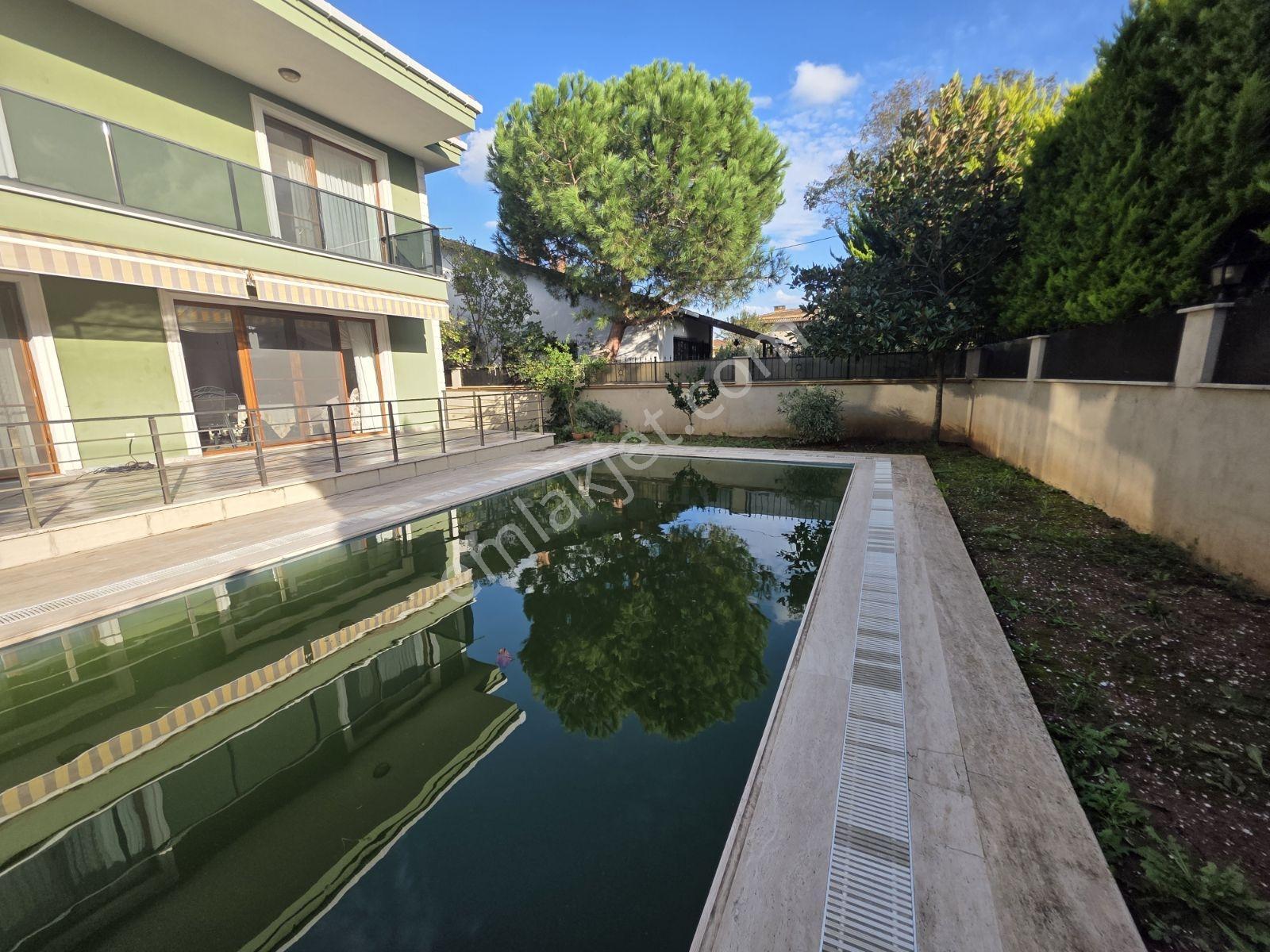 Remax Anka'dan Merkezi Konumda 6+1 Müstakil Villa — fotoğraf 3