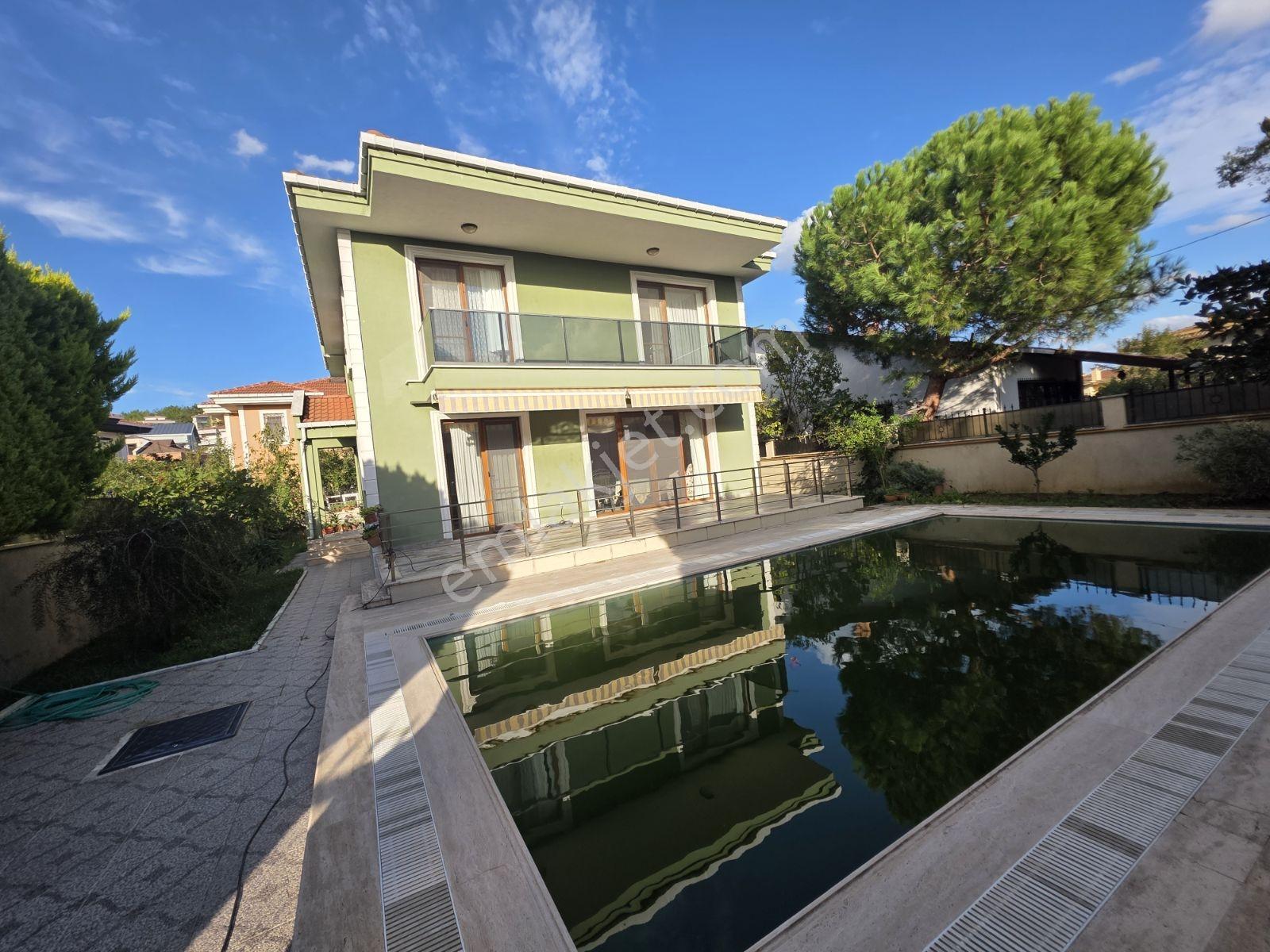 Remax Anka'dan Merkezi Konumda 6+1 Müstakil Villa — fotoğraf 7