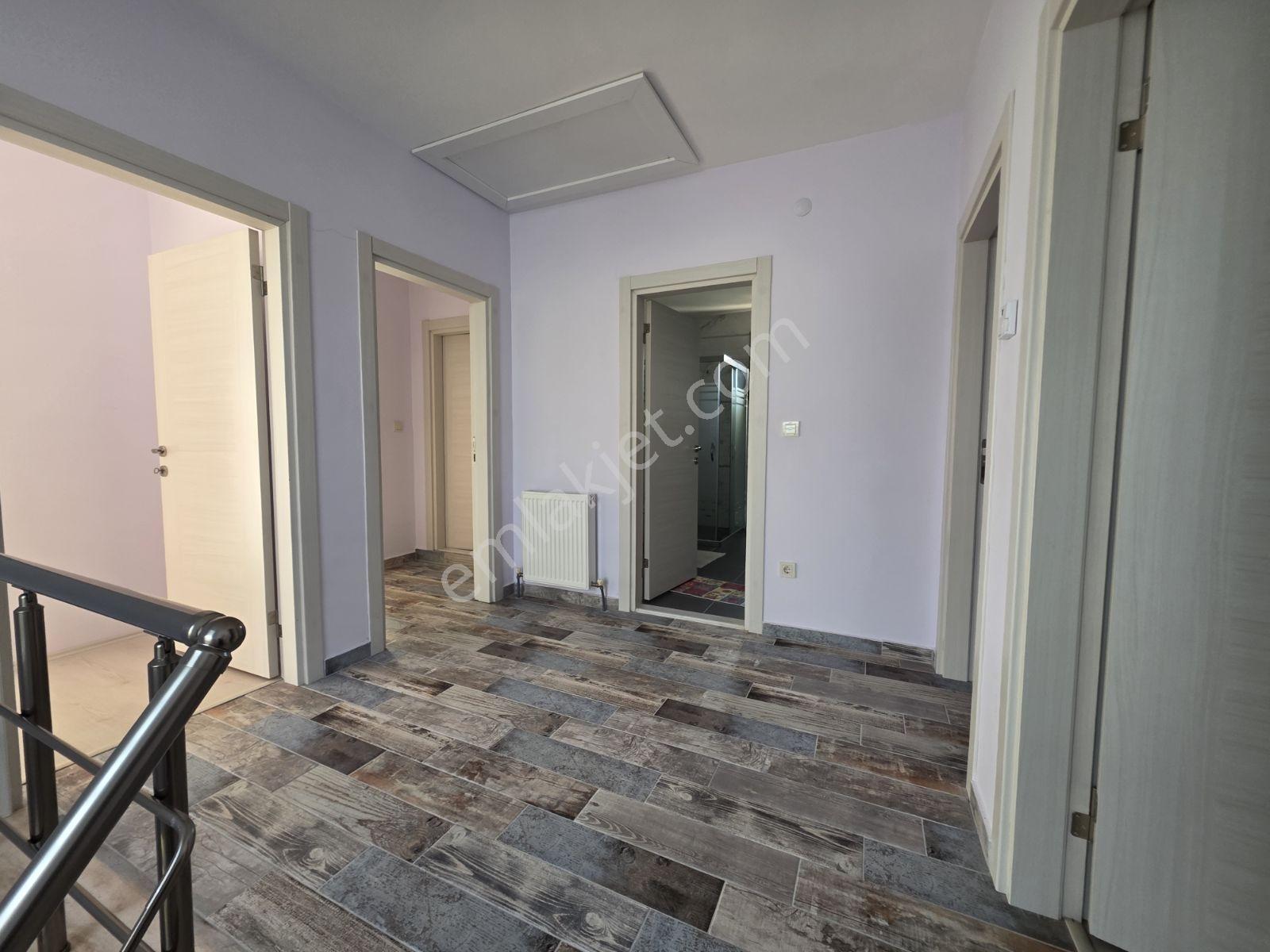 Remax Anka'dan Merkezi Konumda 6+1 Müstakil Villa — fotoğraf 14