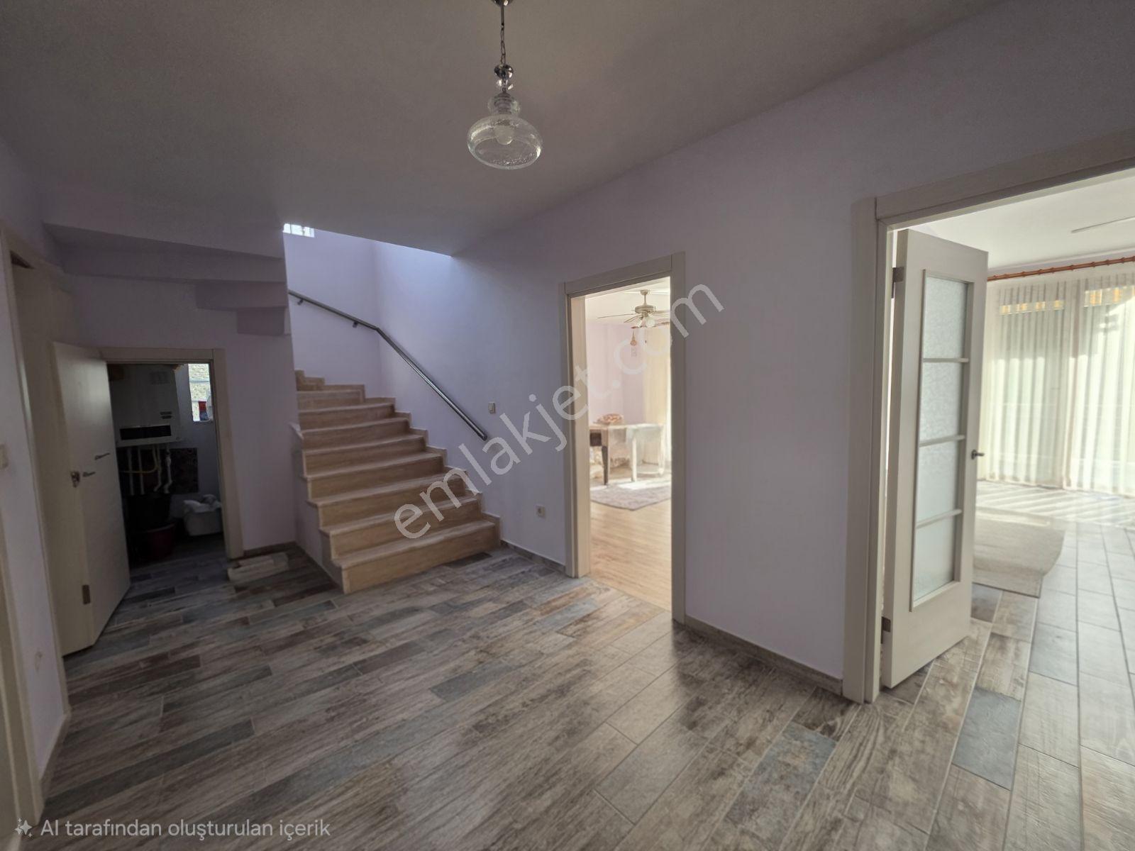 Remax Anka'dan Merkezi Konumda 6+1 Müstakil Villa — fotoğraf 23