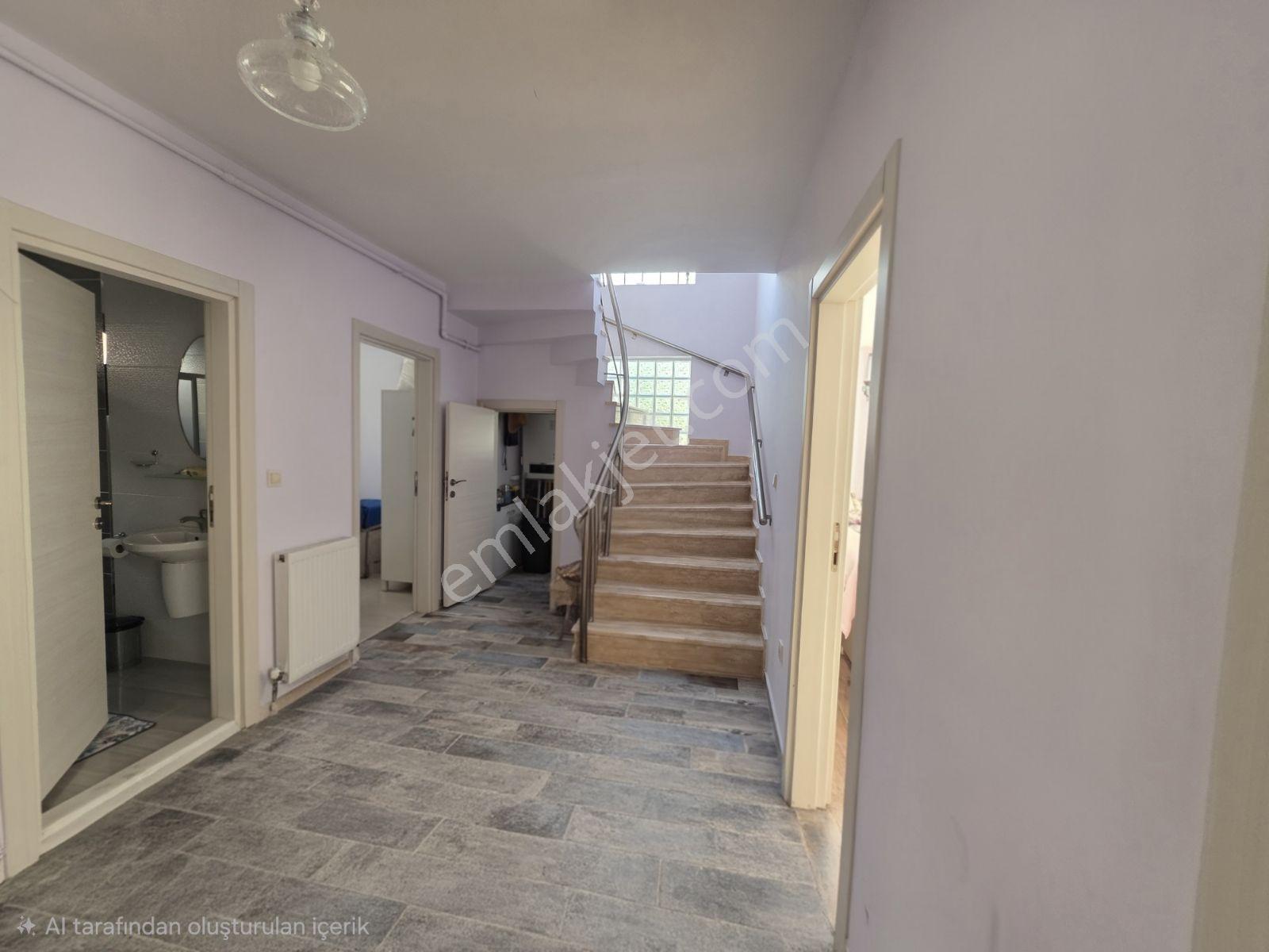 Remax Anka'dan Merkezi Konumda 6+1 Müstakil Villa — fotoğraf 24