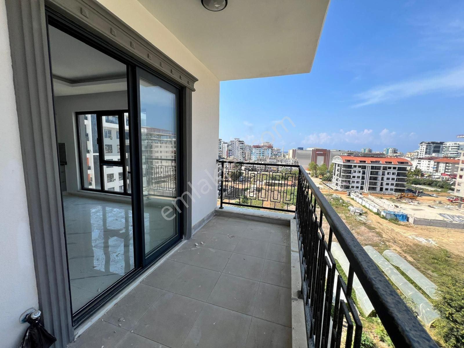 Alanya Mahmutlar’da Denize 650 M Lüks Komplekste 1+1 Daire — fotoğraf 7