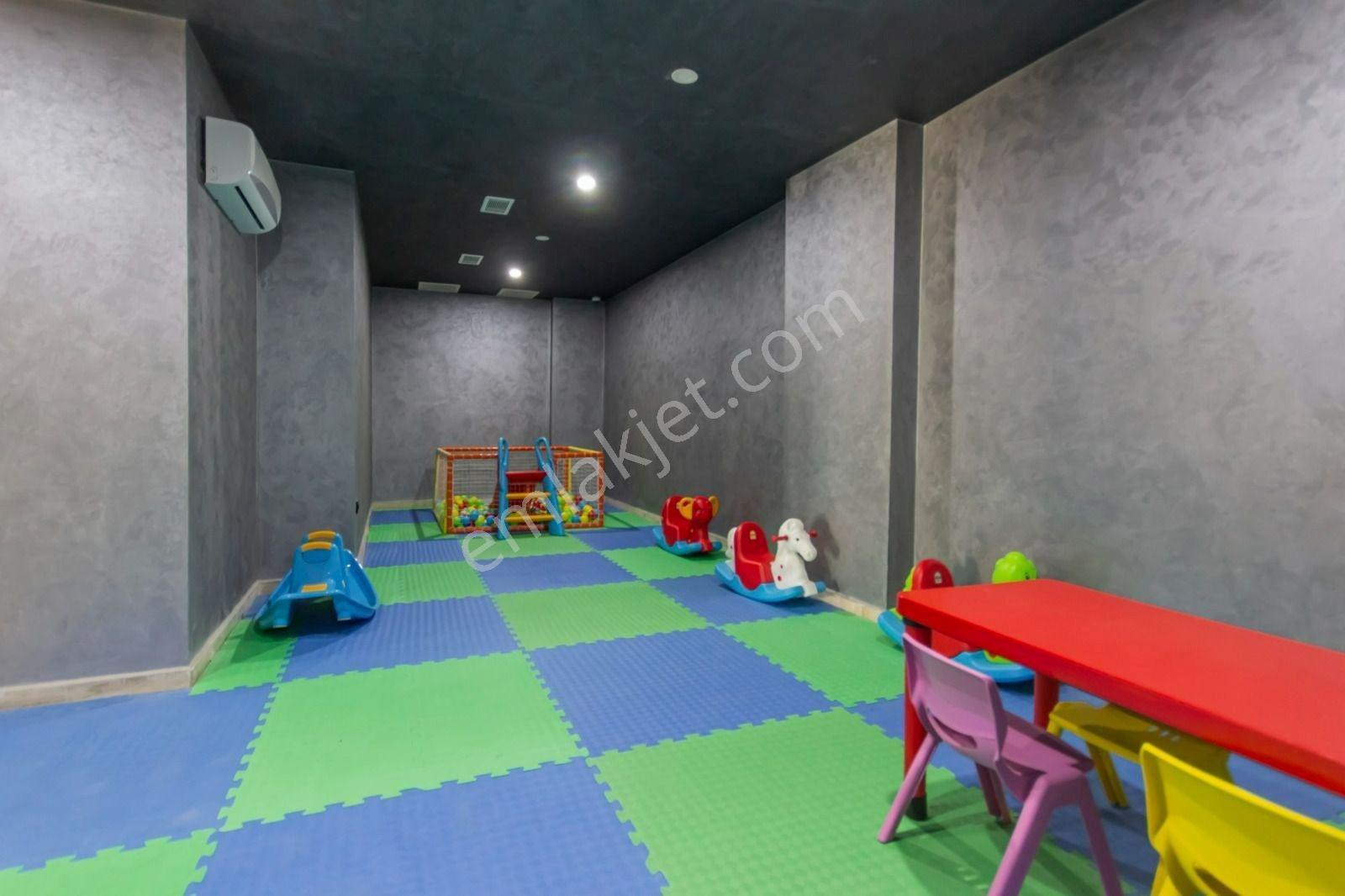 Alanya Mahmutlar’da Denize 650 M Lüks Komplekste 1+1 Daire — fotoğraf 23