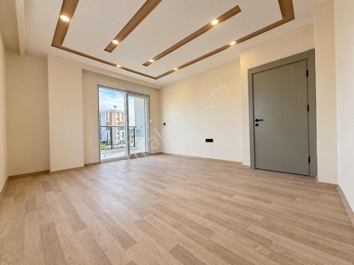 Sütçülerde Tahtakale Ve Perşembe Pazarı Yanı Asansör 2+1 Daire — fotoğraf 5