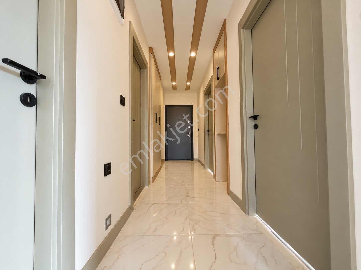 Sütçülerde Tahtakale Ve Perşembe Pazarı Yanı Asansör 2+1 Daire — fotoğraf 23