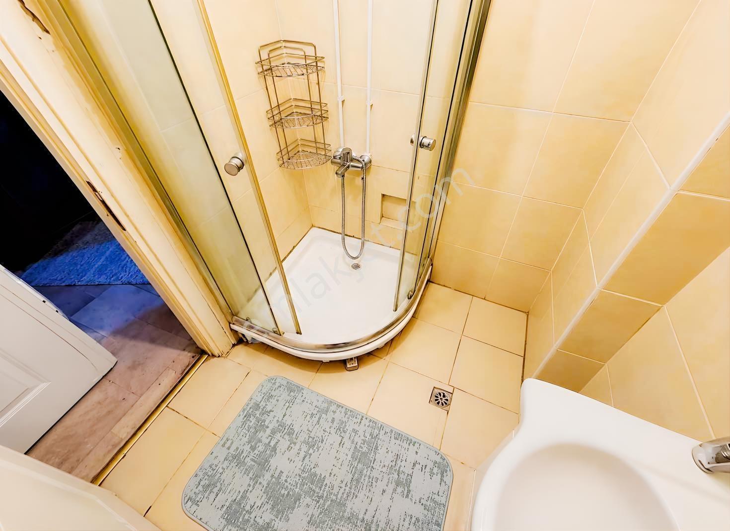 Güngören İnönü Cd Üstünde 2+1 95m2 Krediye Uygun Satılık Daire — fotoğraf 10