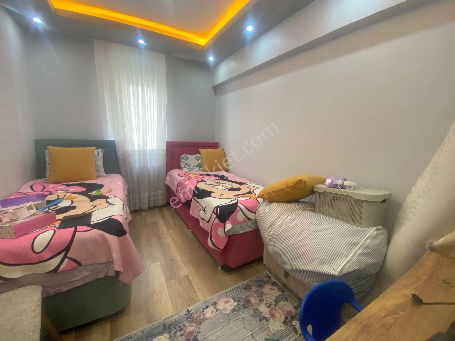 Hemdem Gayrimenkul'den Topçu' Da Ebeveyn Banyolu 'full Yapılı' Arakatta 3+1 Satılık Daire — fotoğraf 13